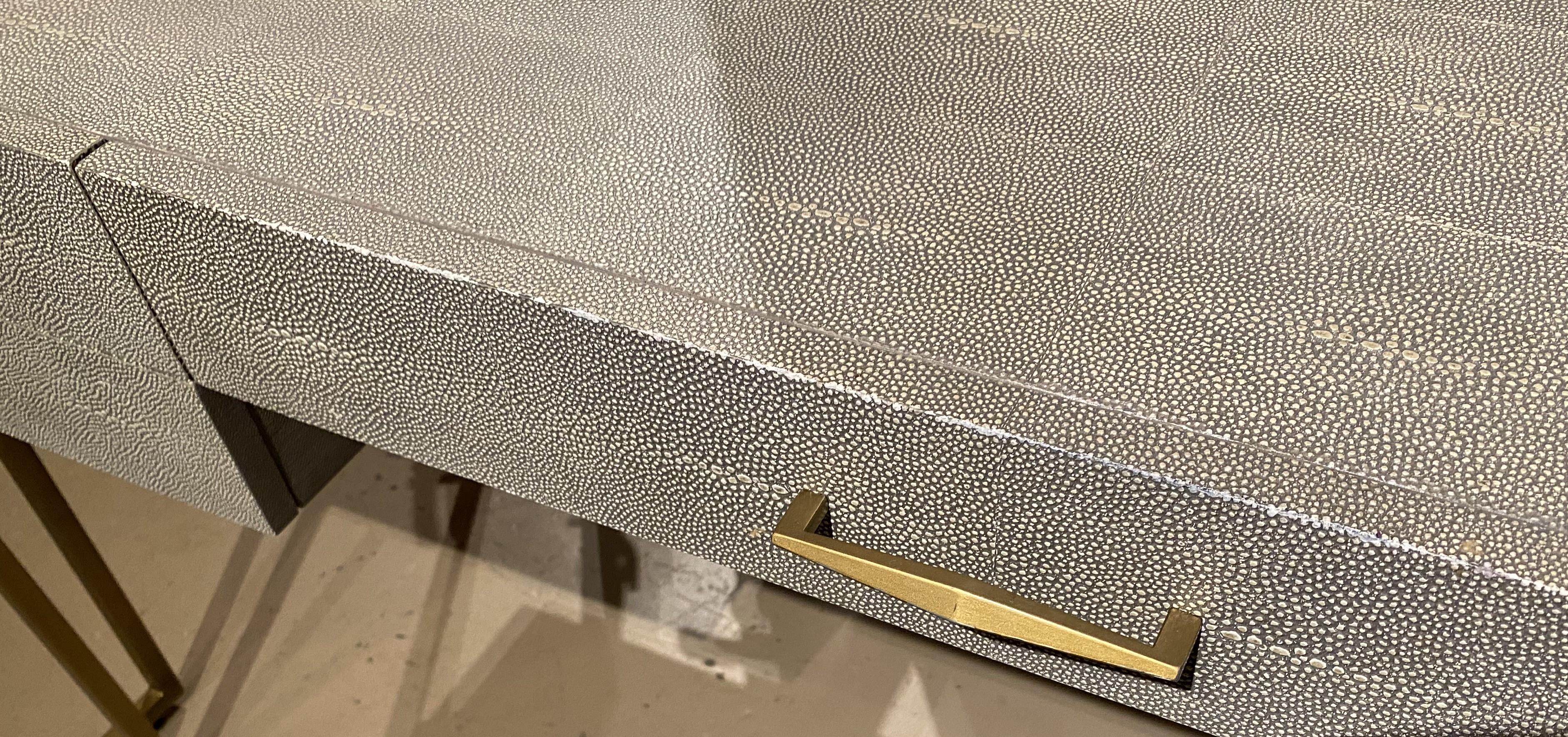 Modern Interlude Morand Grand Desk In Sorrel Gray Faux Shagreen 4
