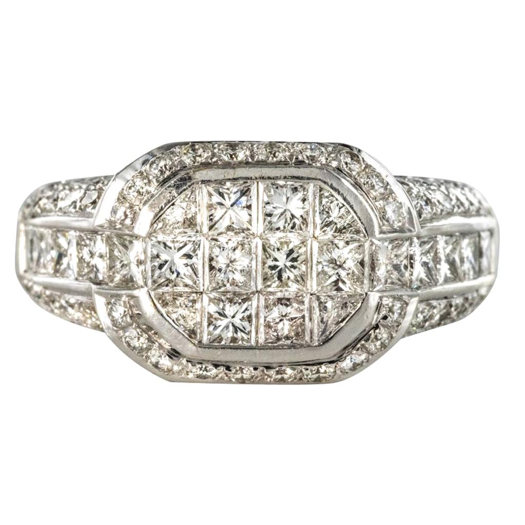 Moderner unsichtbarer Ring mit 2.65 Karat Diamanten im Prinzessin- und Brillantschliff