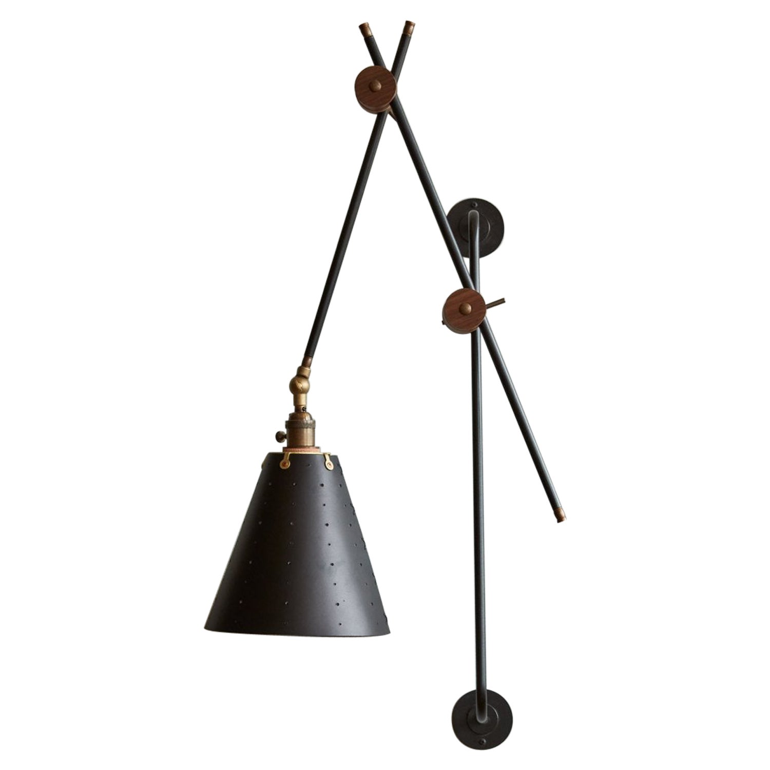 Moderner Wandleuchter Grace aus Eisen und schwarzem Leder - Plug In