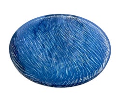 Mesa baja de resina lacada Modern Ironies Blue Wave