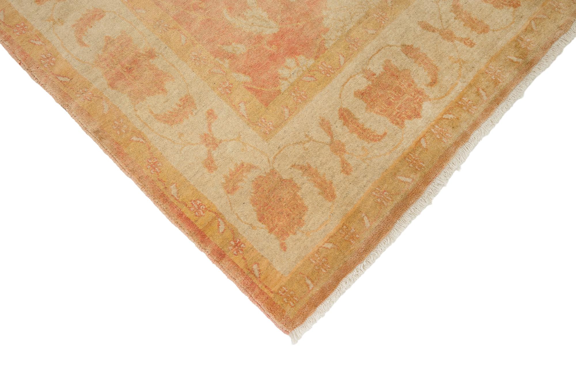 Isfahan moderno (tonalità pesca/beige, nuovo, 311cm x 208cm) In condizioni Nuovo in vendita a North Bergen, NJ