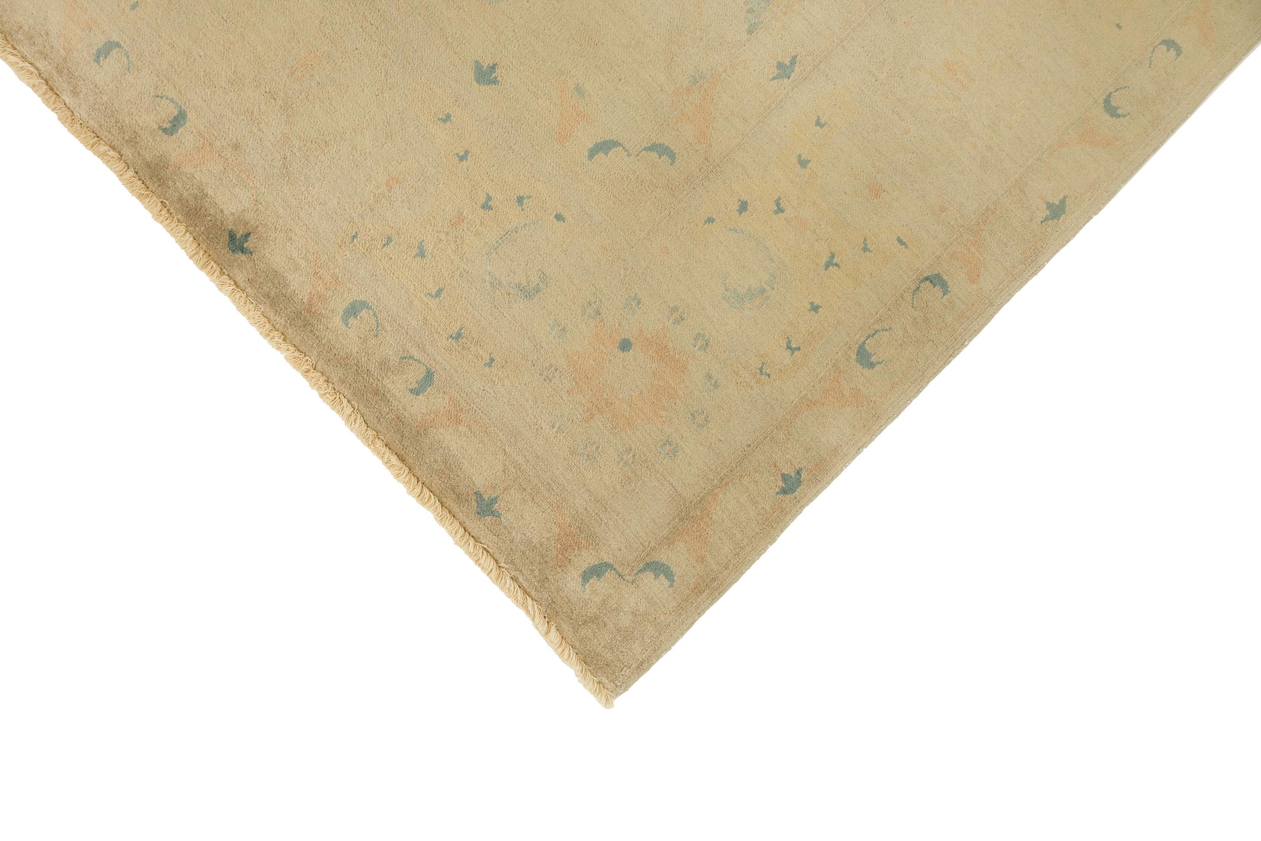 Moderner Isfahan Teppich, handgeknüpft, 12.5x9.6 ft - Beige & Soft Blue im Zustand „Neu“ im Angebot in North Bergen, NJ