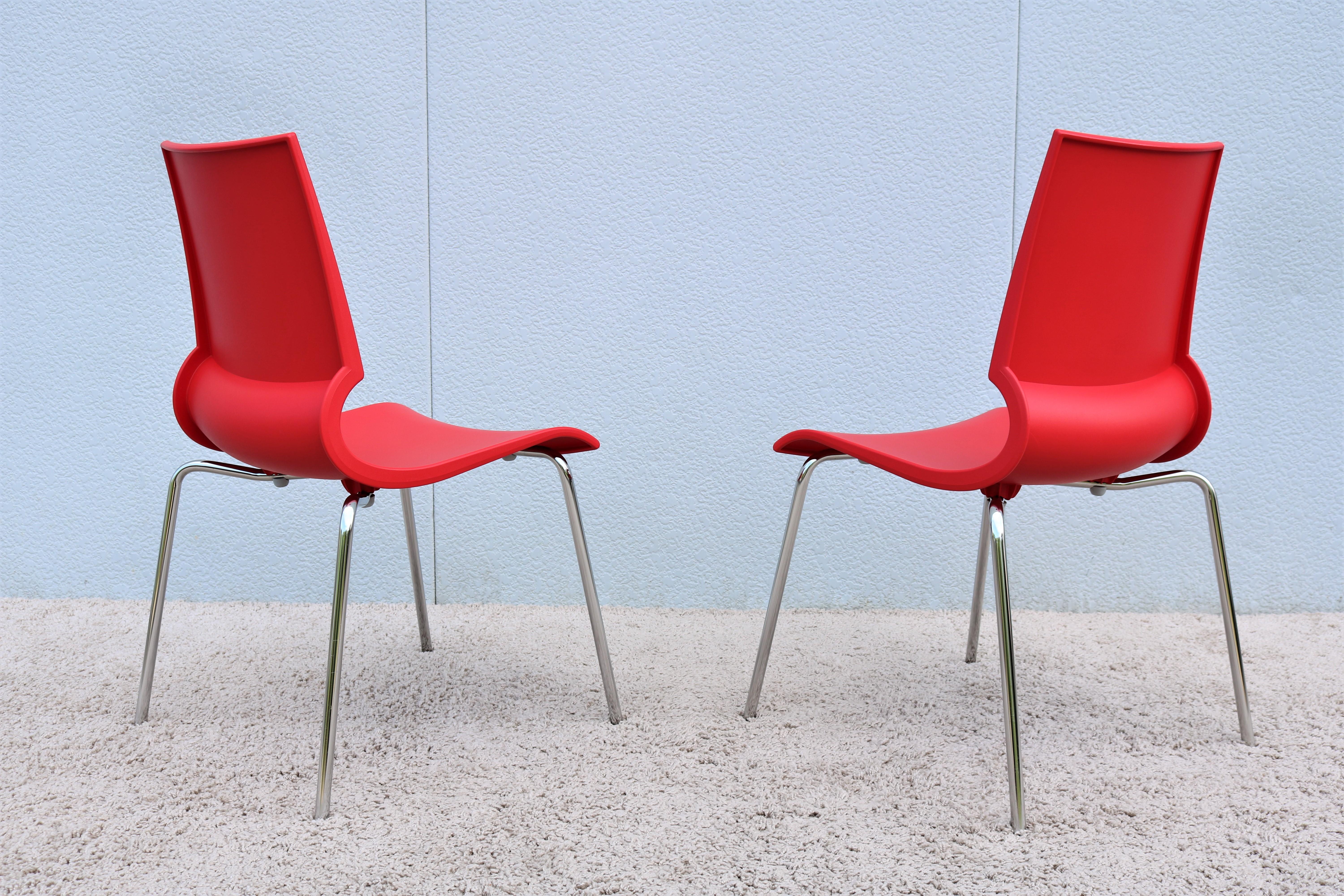 XXIe siècle et contemporain Paire de chaises de salle à manger italiennes modernes MarCo Maran pour Maxdesign Red Ricciolina en vente