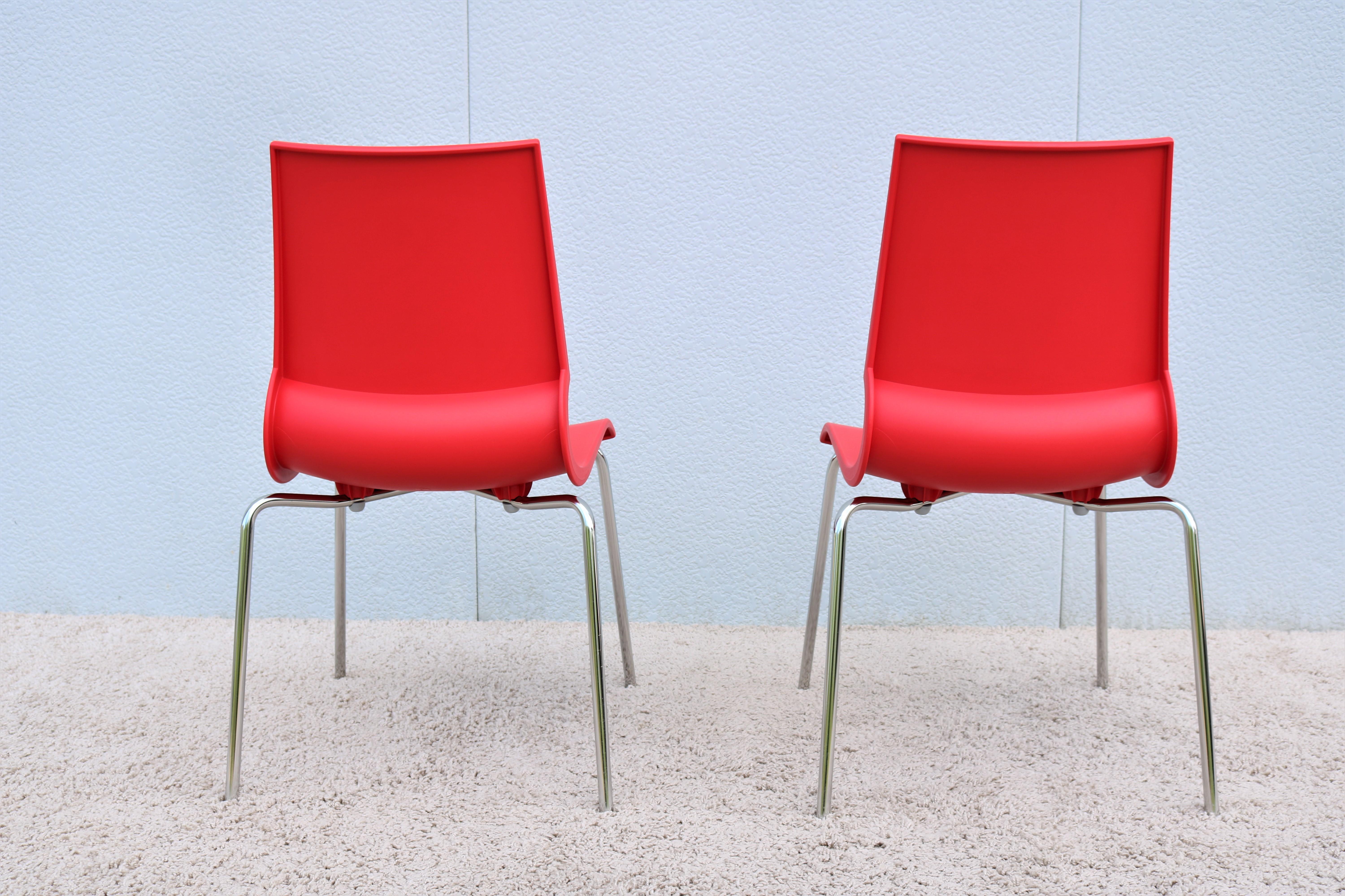 Acier Paire de chaises de salle à manger italiennes modernes MarCo Maran pour Maxdesign Red Ricciolina en vente