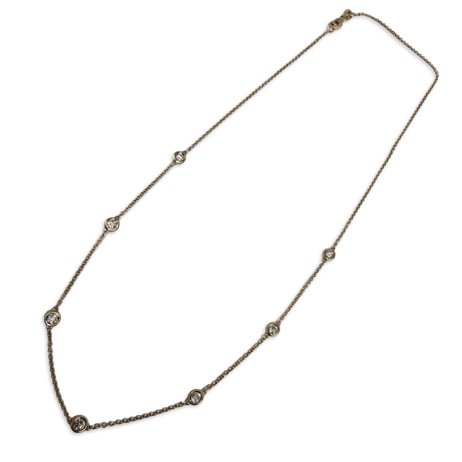 De las mujeres Collar italiano moderno con estación de bisel de diamantes de 1,05 qt de oro de 14k en venta