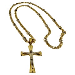 Modern Italian 18 Karat Gold Crucifix with Chain