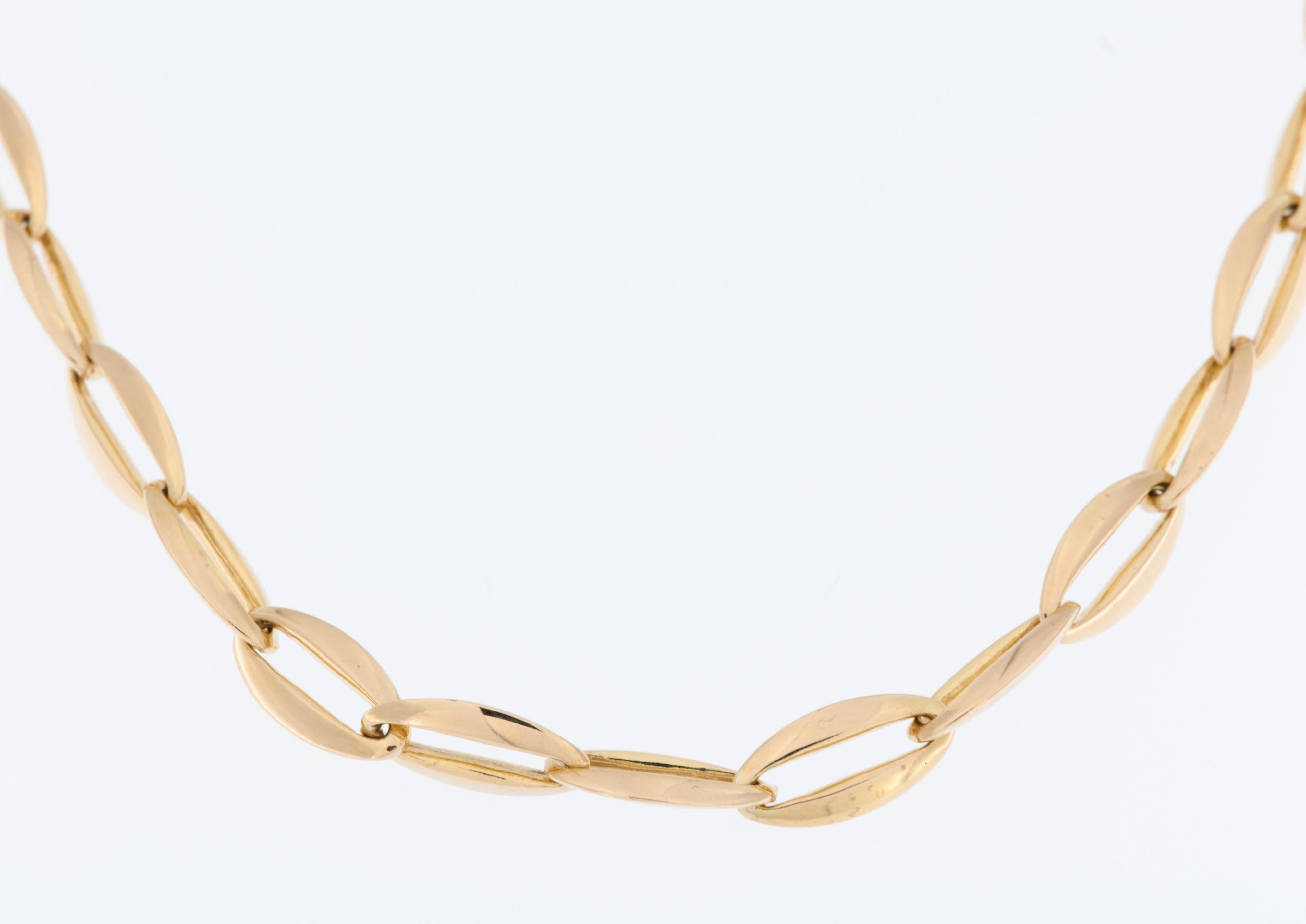 Contemporary Modern Italian 18kt Yellow Gold Necklace For Sale