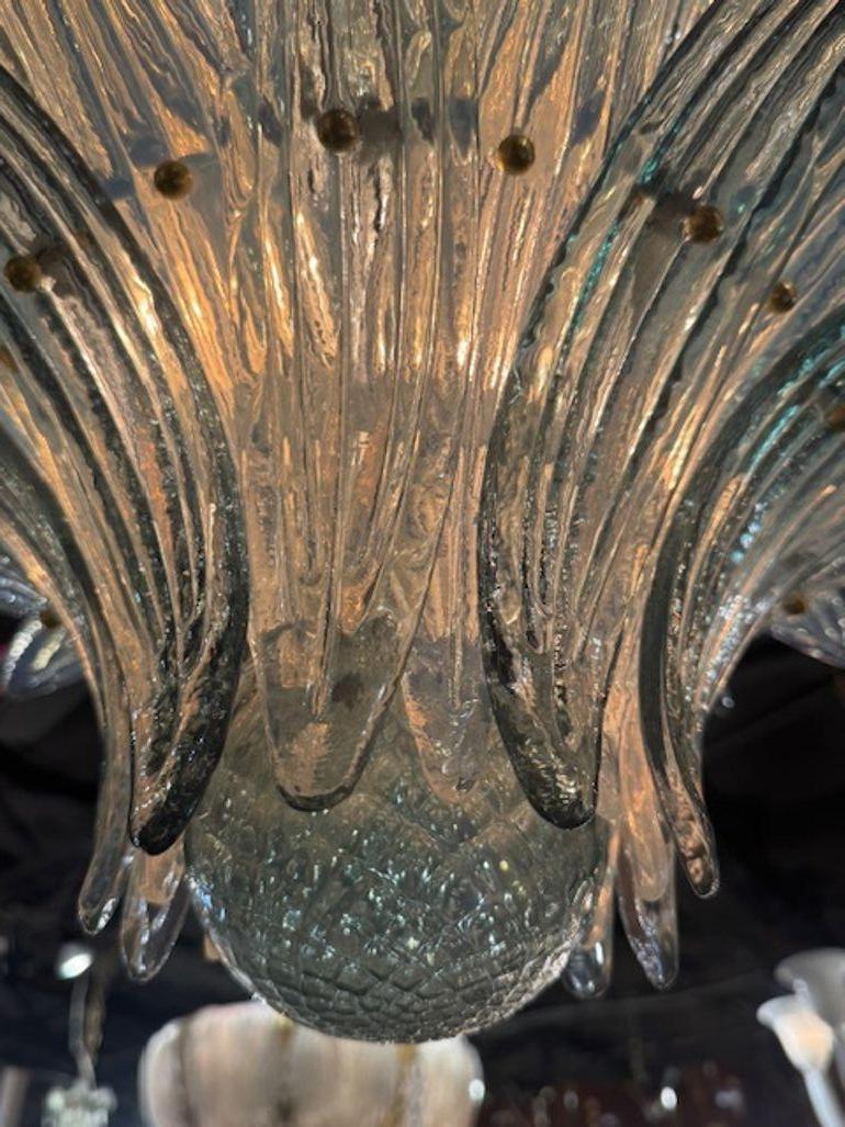 Lampadario moderno italiano a due tonalità in vetro di Murano In condizioni buone in vendita a Dallas, TX