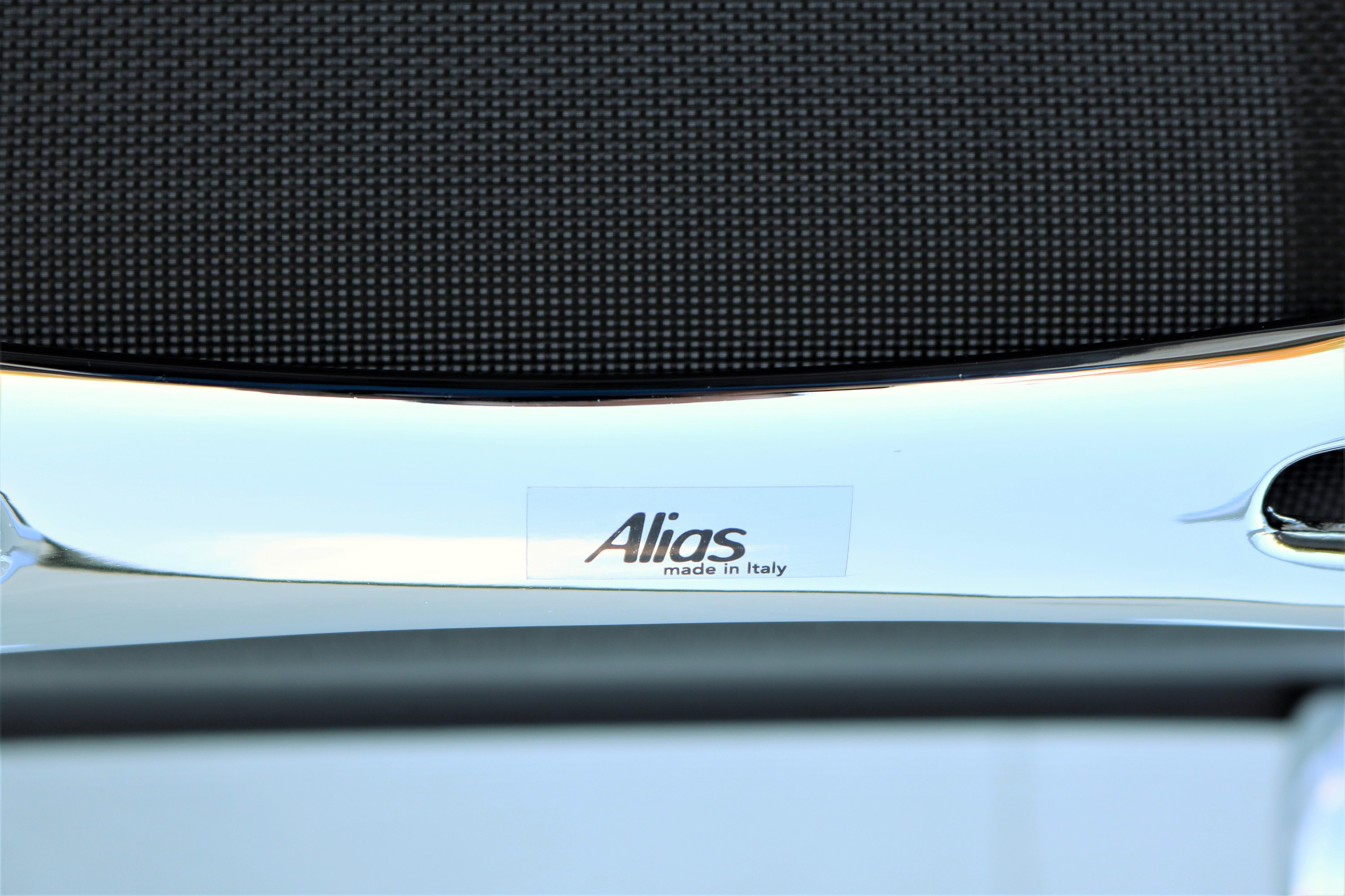 Moderne italienische Alberto Meda für Alias Bigframe Mesh-Esszimmerstühle, 4er-Set im Angebot 4