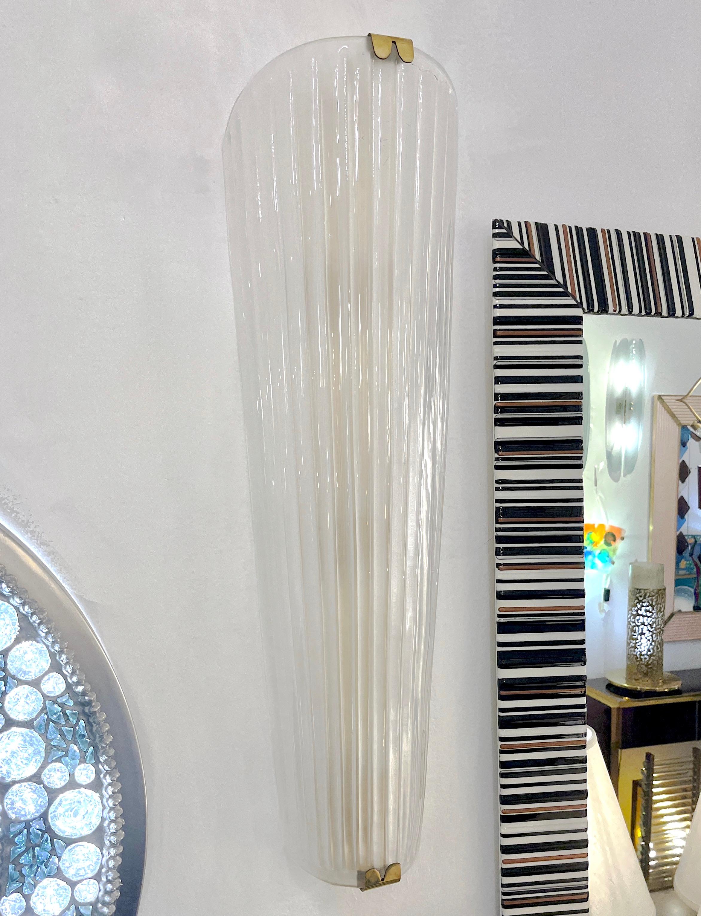 Organic Modern Modern Italian Art Deco Design Iridescent Frosted White Murano Glass Sconces For Sale