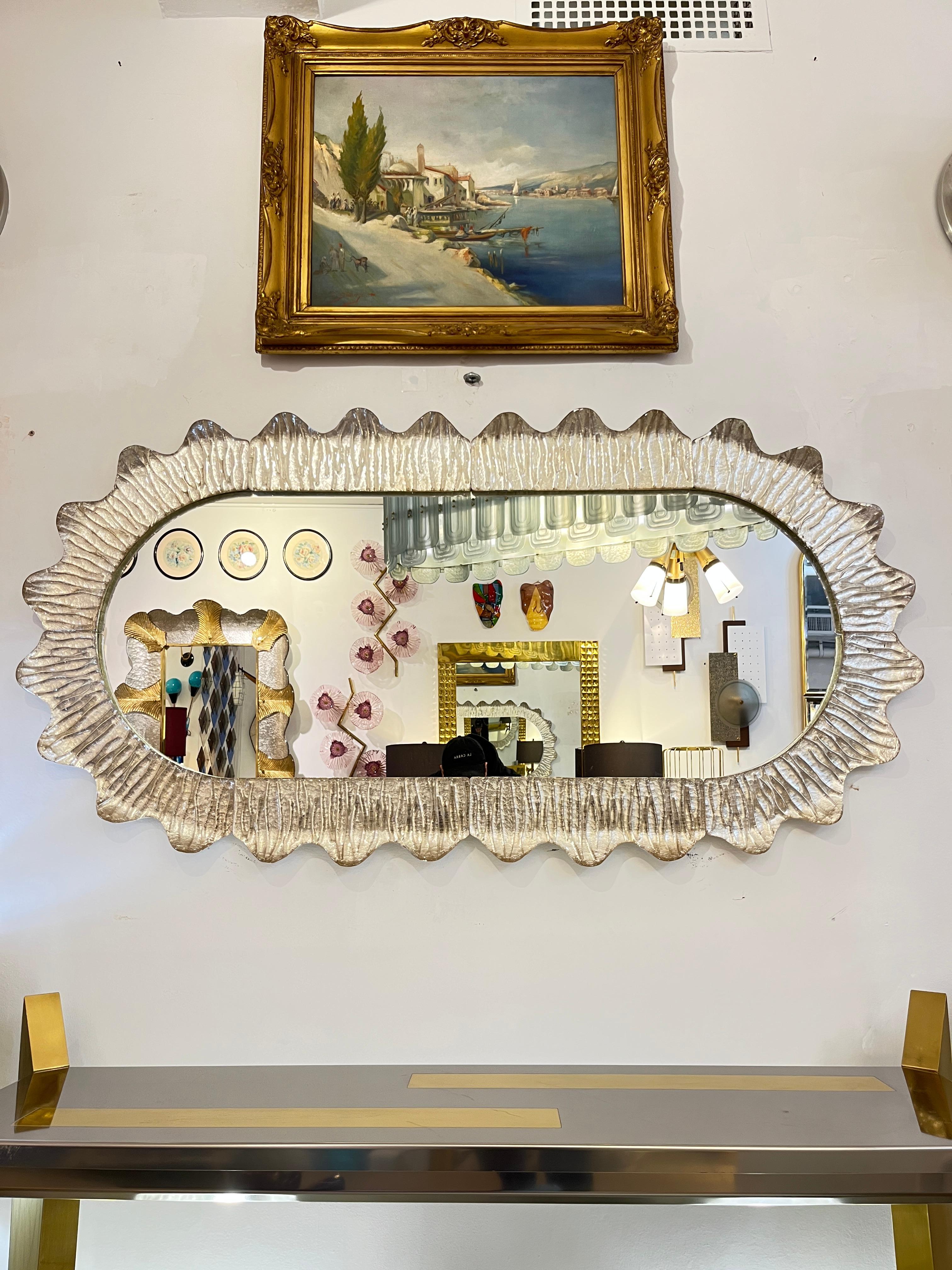 Modern Italian Art Deco Style Curved Ivory Cream Murano Glass Brass Oval Mirror For Sale 3
