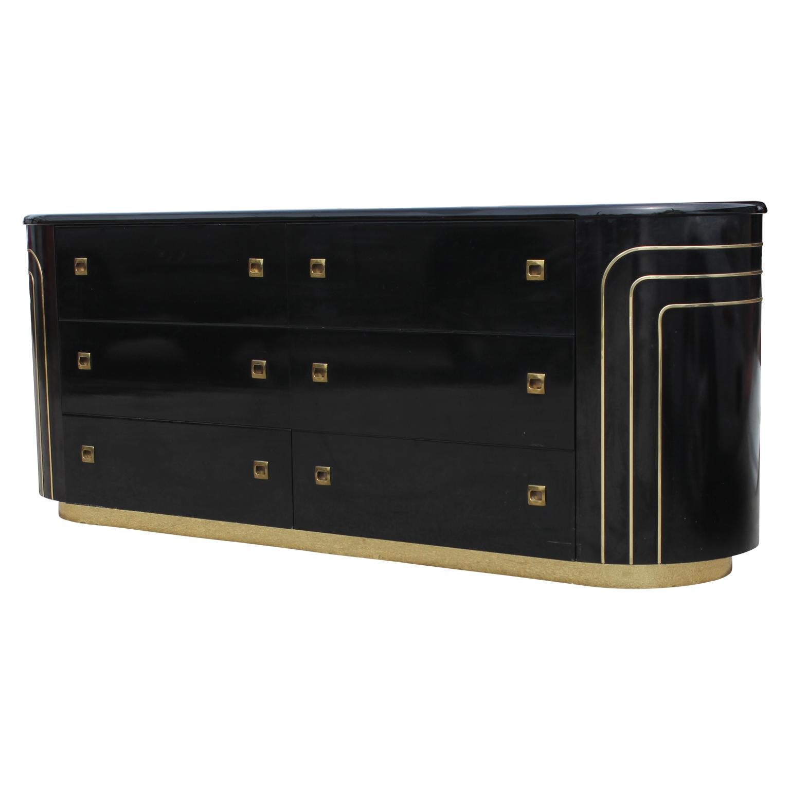 Modern Italian Black Lacquer and Brass Eight-Drawer Dresser In Good Condition In Houston, TX