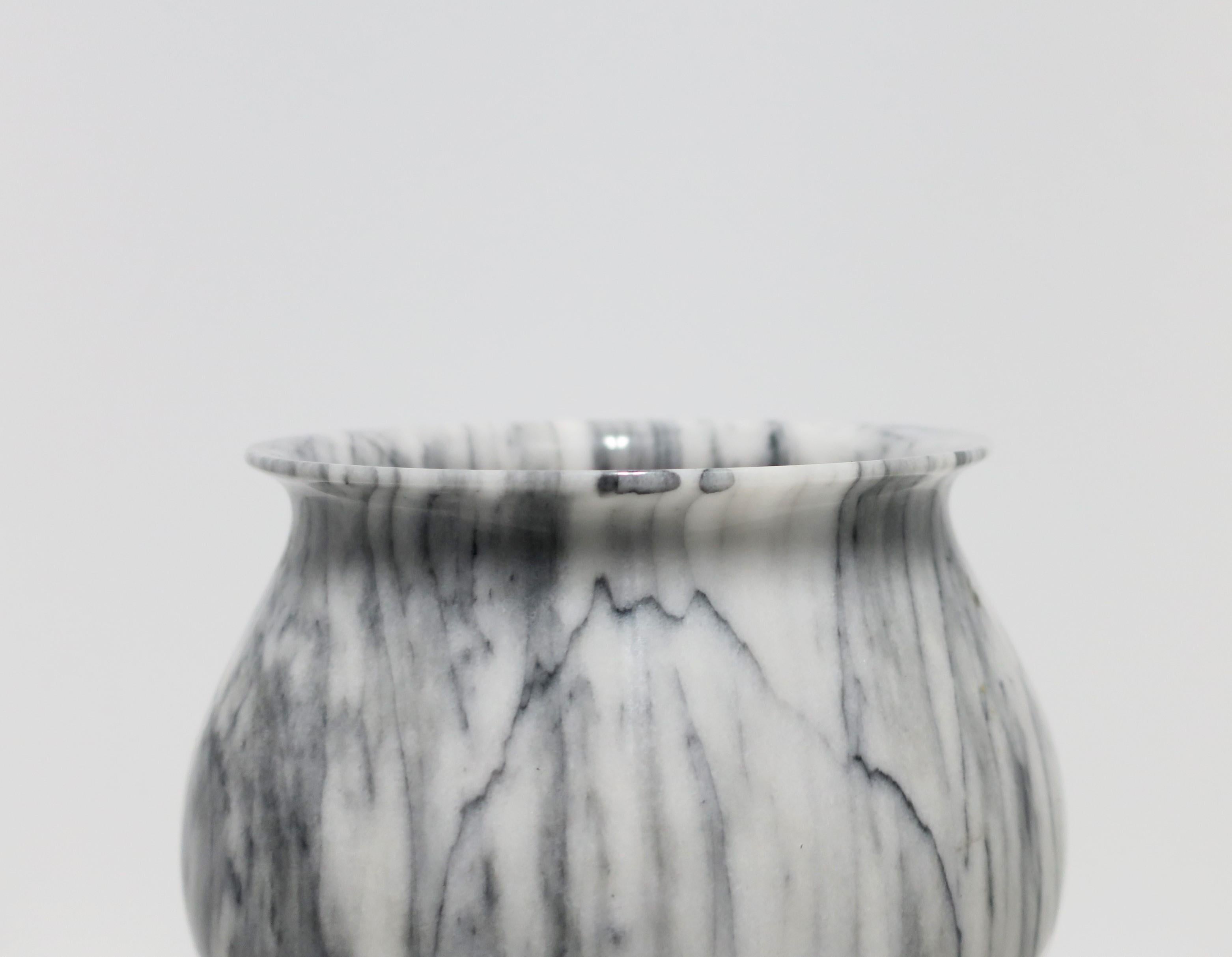 Modern Italian Marble Table Lamp For Sale 4