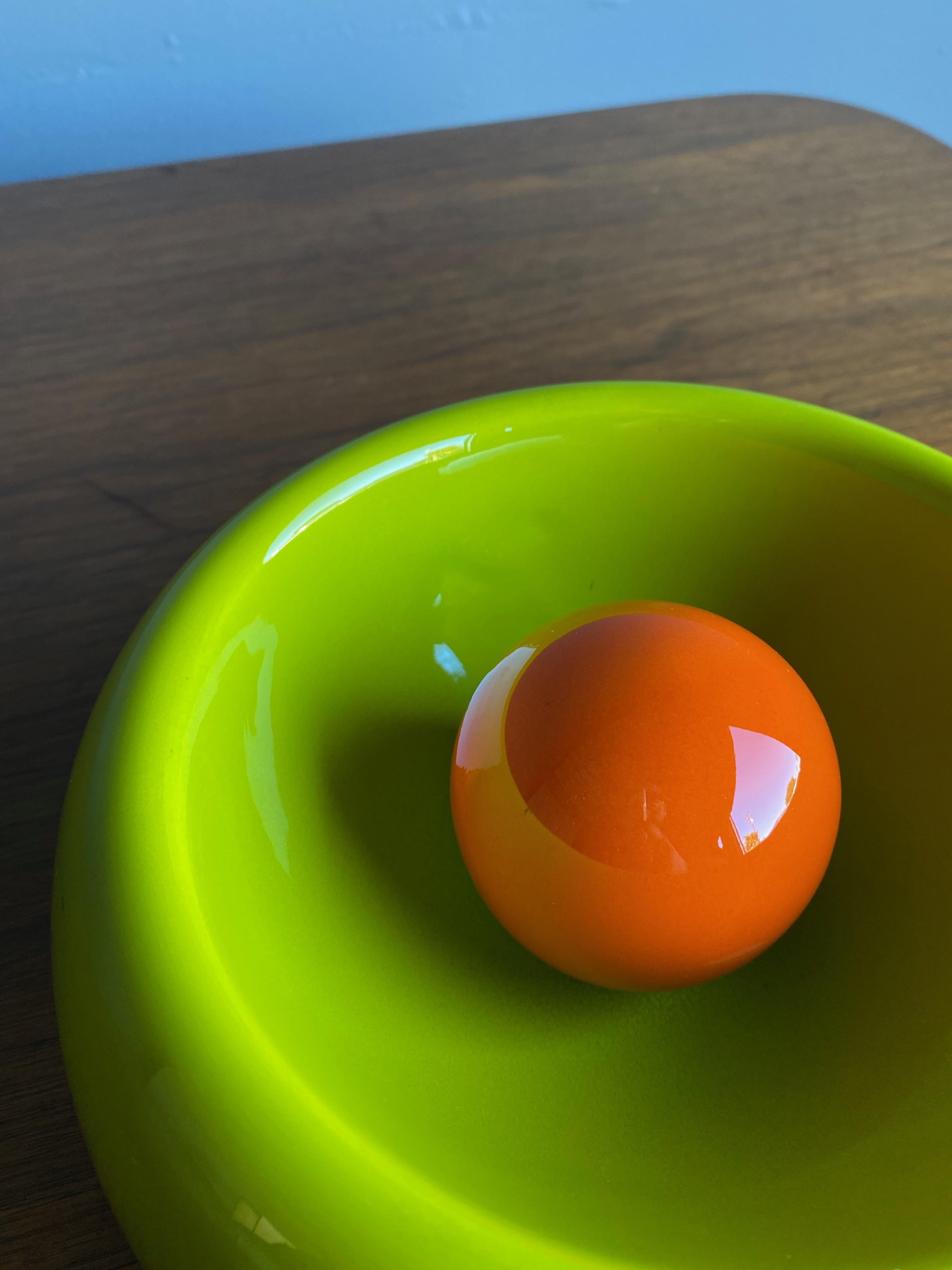 20th Century Modern Italian Ceramic Bowl circa 1975 For Sale