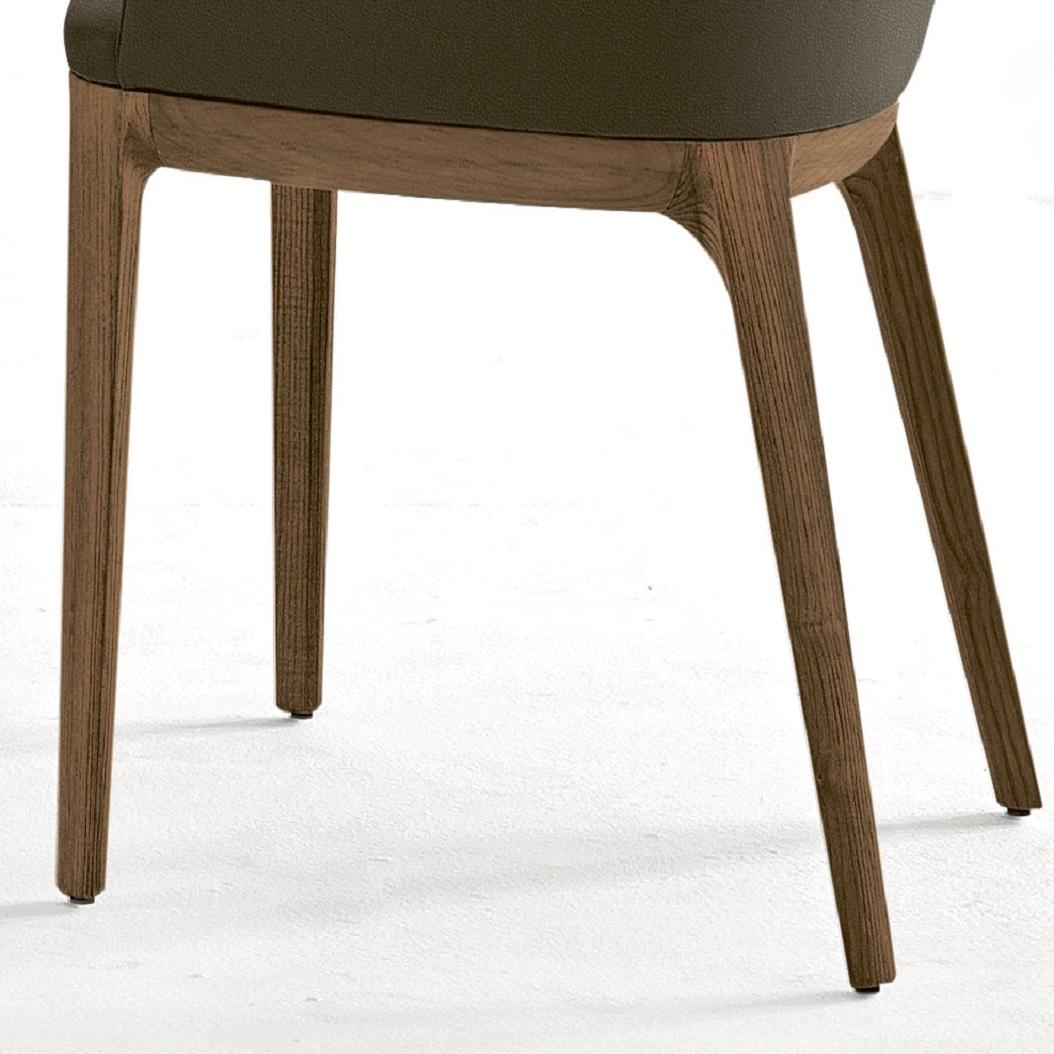 Moderner italienischer Stuhl mit Holzrahmen und gepolstertem Sitz, Bontempi-Kollektion (Internationaler Stil) im Angebot