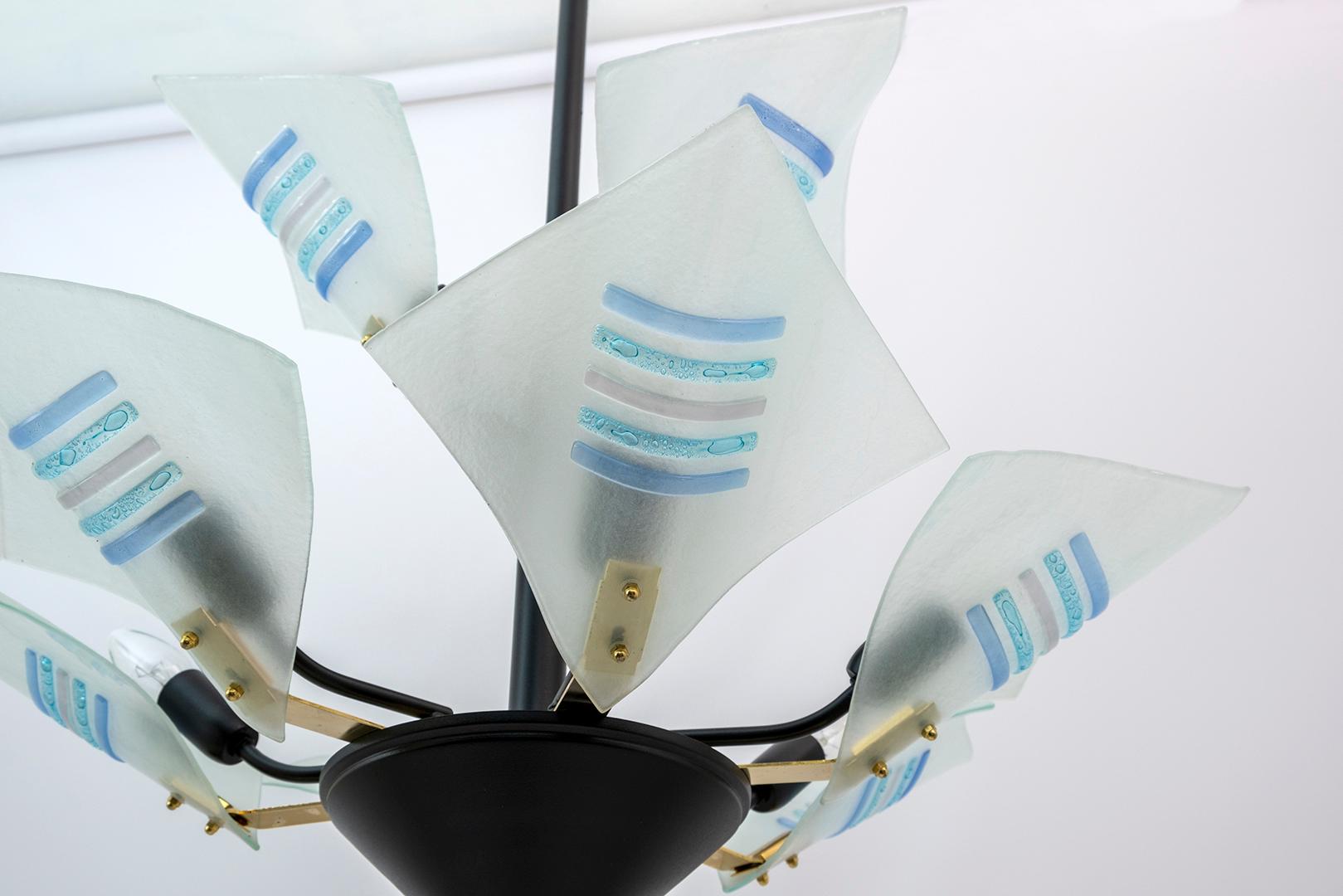 Modern Italian Chandelier with Murano Glass Sails, 1989 In Good Condition For Sale In Puglia, Puglia