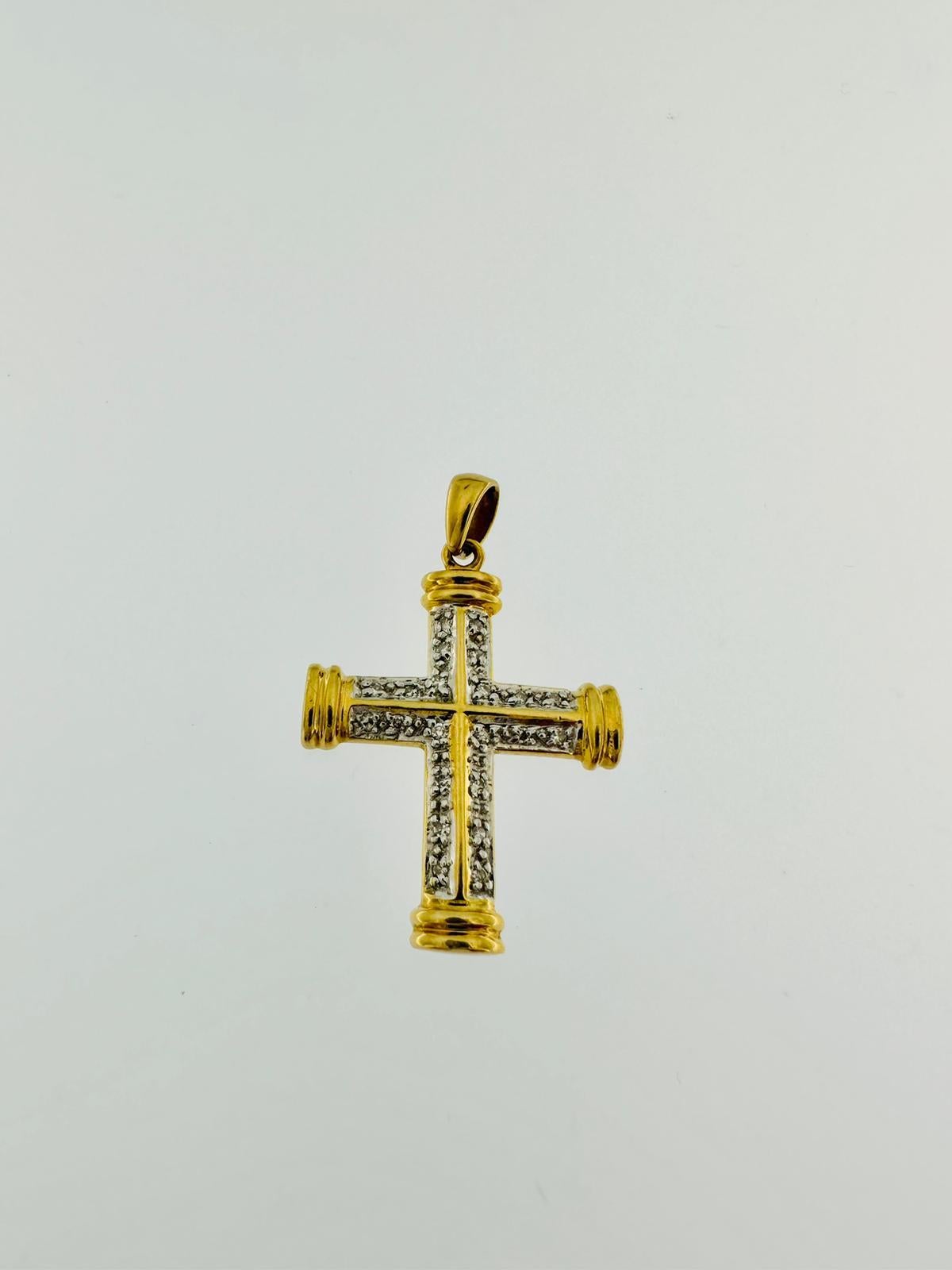 Croix en or moderne italienne « Chapiteau » avec diamants  Unisexe en vente