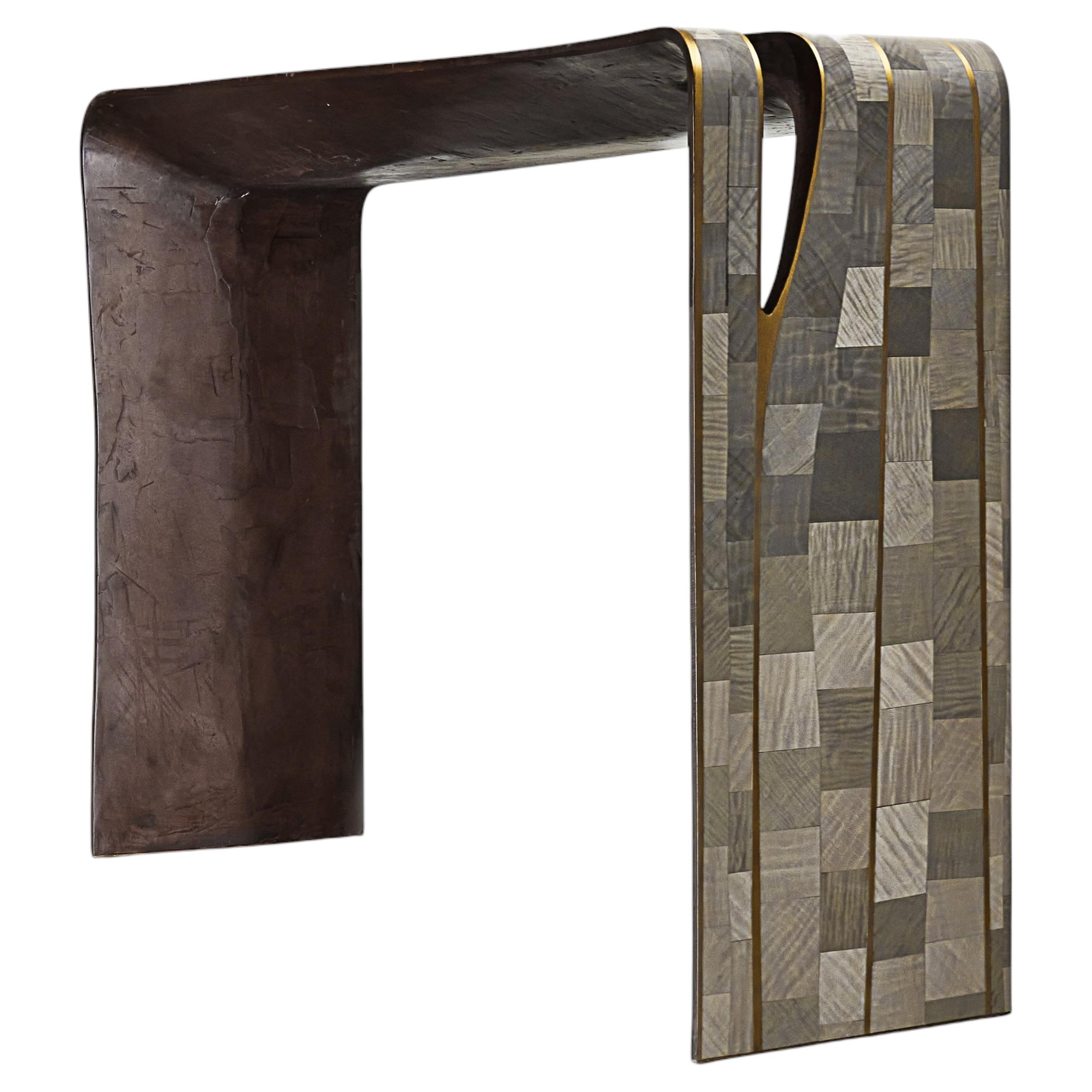 Console italienne moderne « Grace » en érable gris et laiton, par Ivan Paradisi en vente