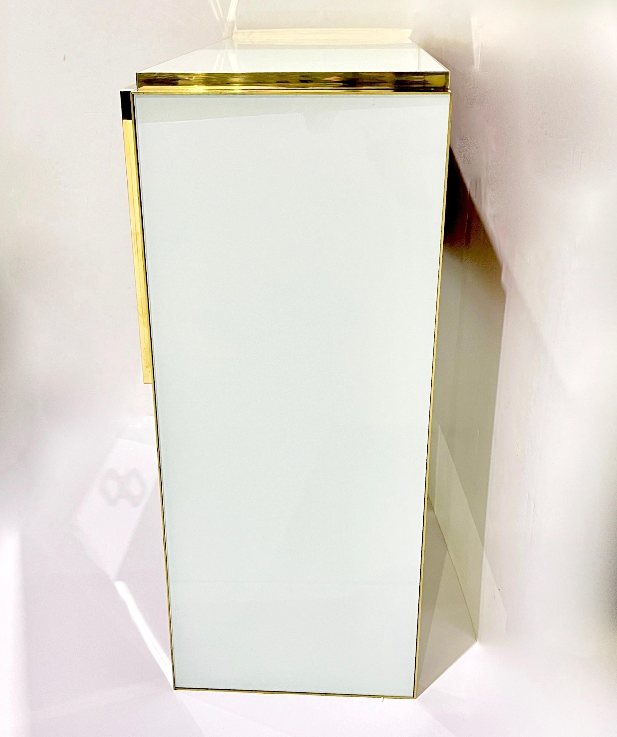 Hand-Crafted Modern Italian Custom Design Brass Edged Ivory White 2 Door Cabinet/Bar For Sale