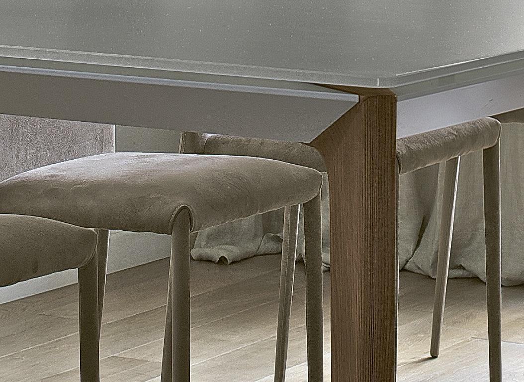 Laqué Table lumineuse italienne moderne en verre et bois massif, collection Bontempi  en vente