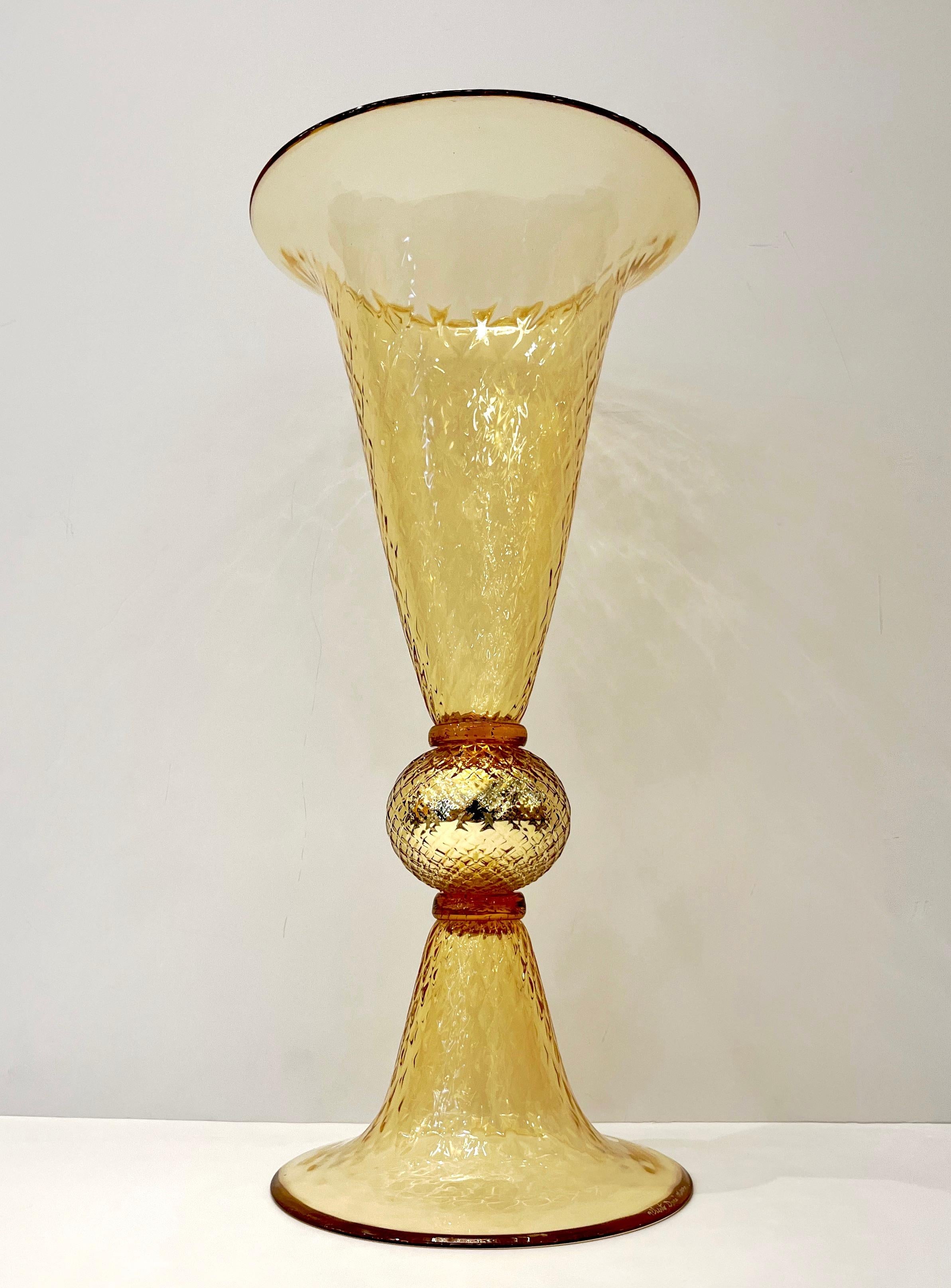 Organic Modern Modern Italian Gold Honeycomb Murano Glass Tall Round Conical Double Vase For Sale