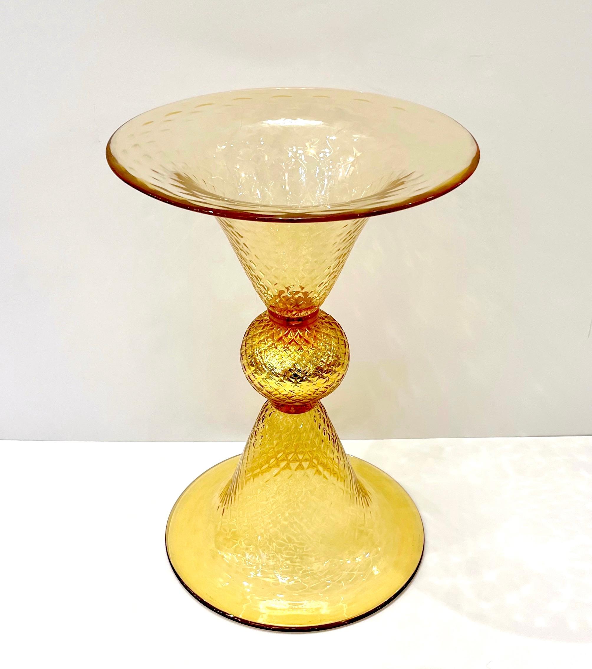 Modern Italian Gold Honeycomb Murano Glass Round Conical Hourglass Double Vase For Sale 7