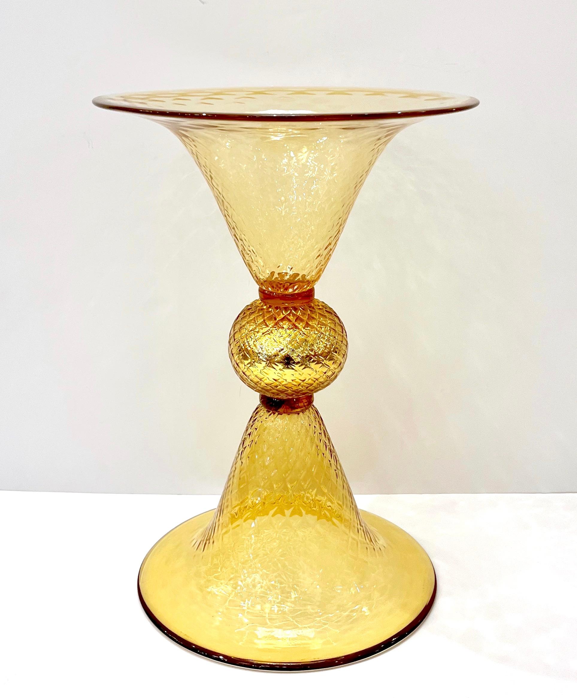 Modern Italian Gold Honeycomb Murano Glass Round Conical Hourglass Double Vase For Sale 3