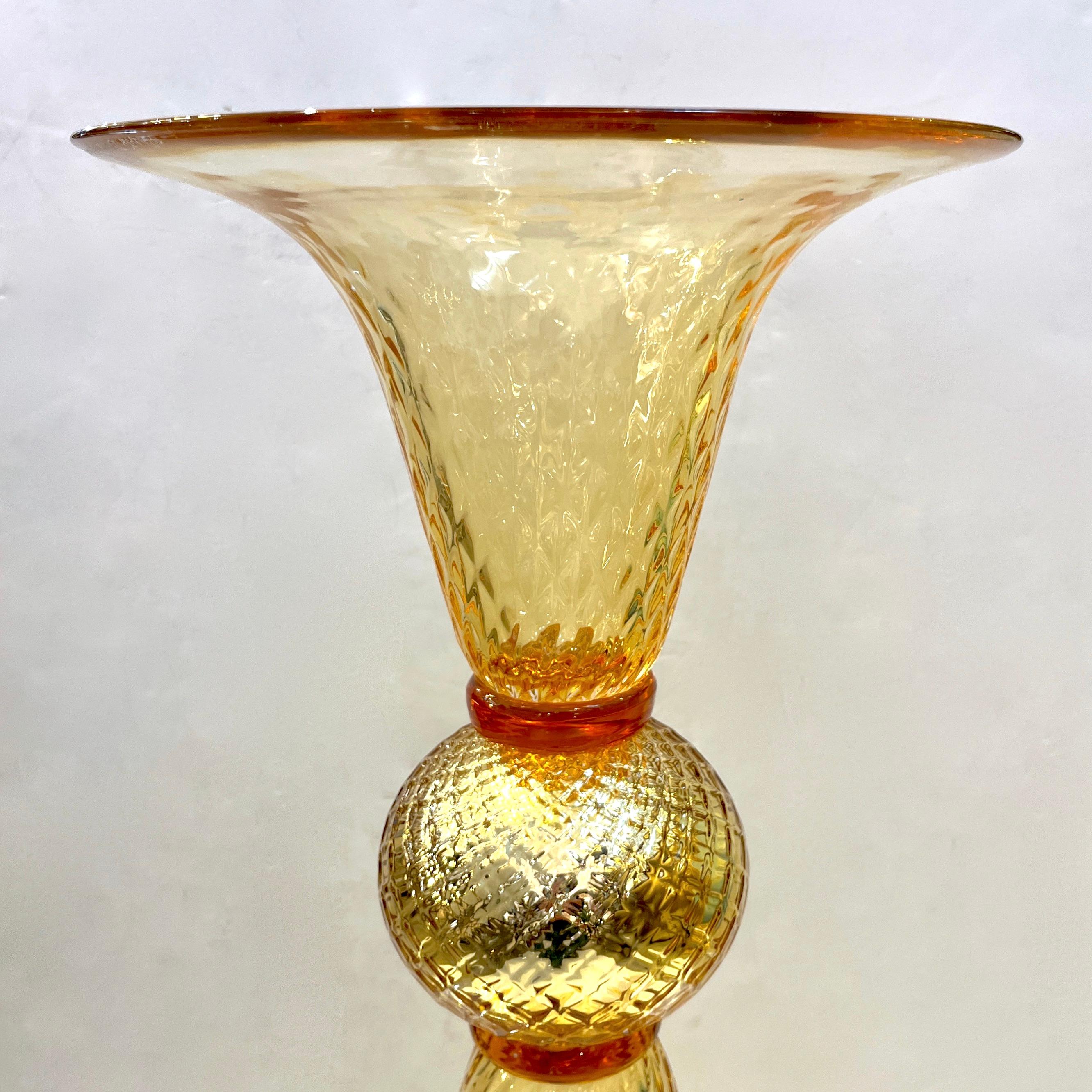 Modern Italian Gold Honeycomb Murano Glass Tall Round Conical Double Vase In Excellent Condition For Sale In New York, NY