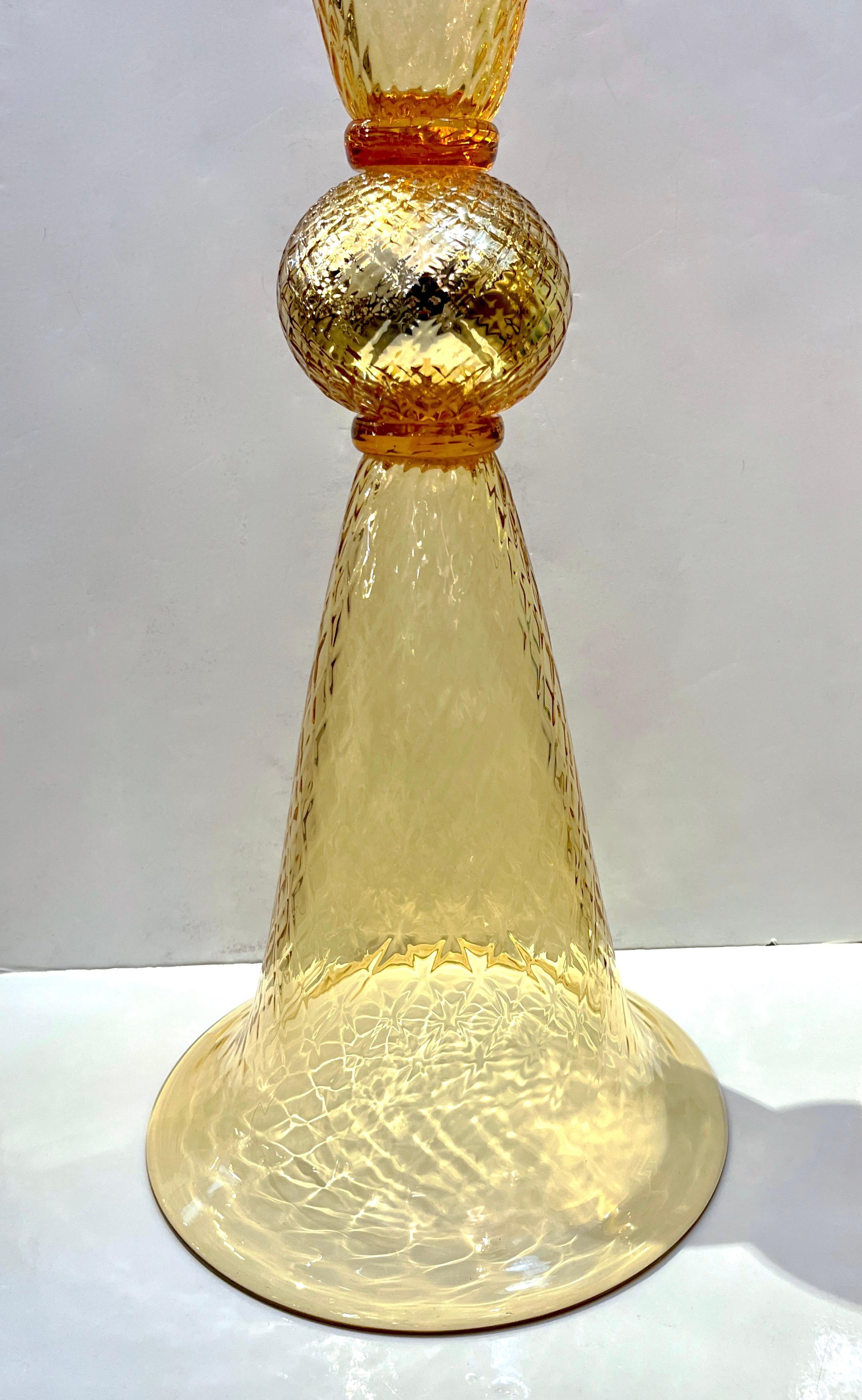 Contemporary Modern Italian Gold Honeycomb Murano Glass Tall Round Conical Double Vase For Sale