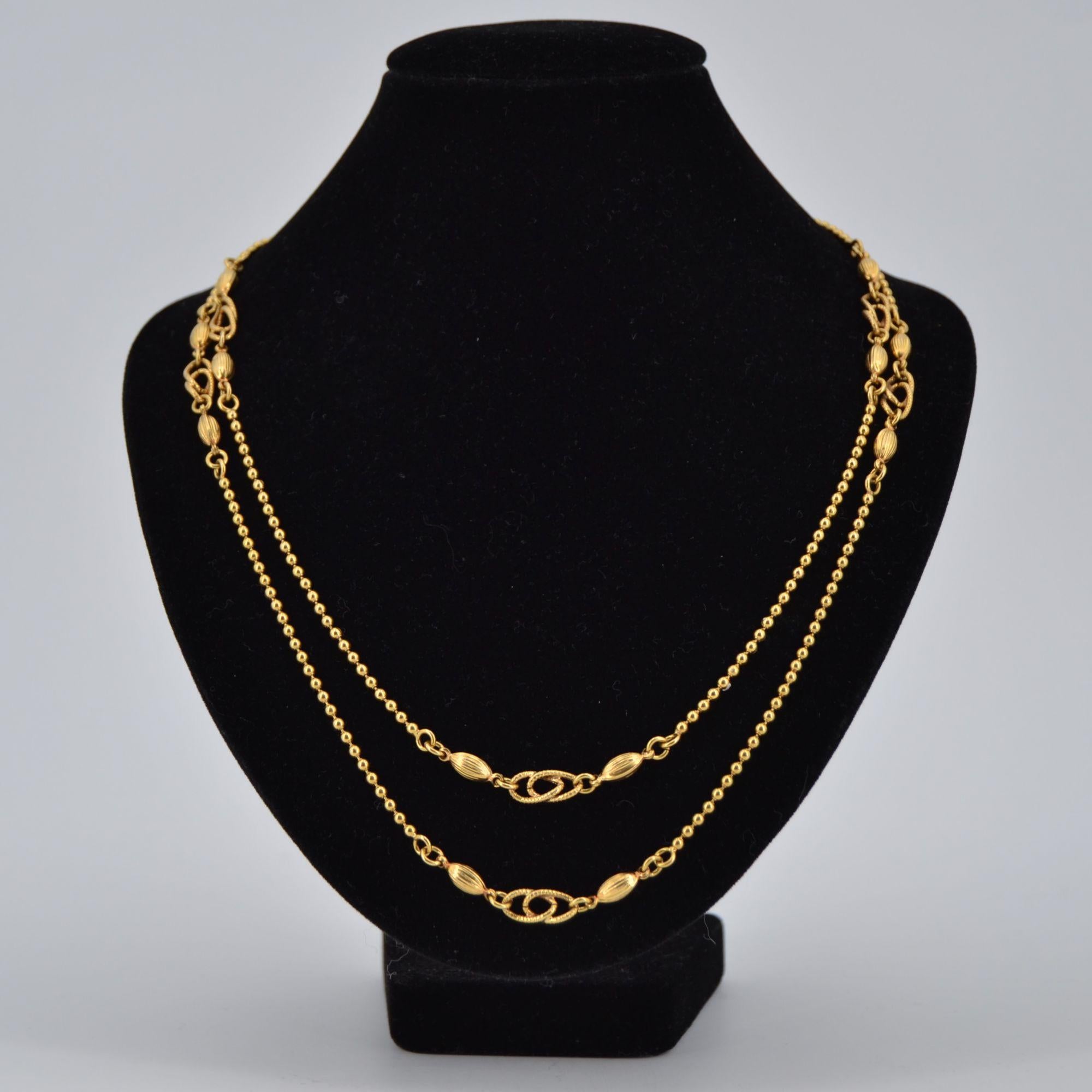 Modern Italian 18 Karat Yellow Gold Matinee Necklace For Sale 1