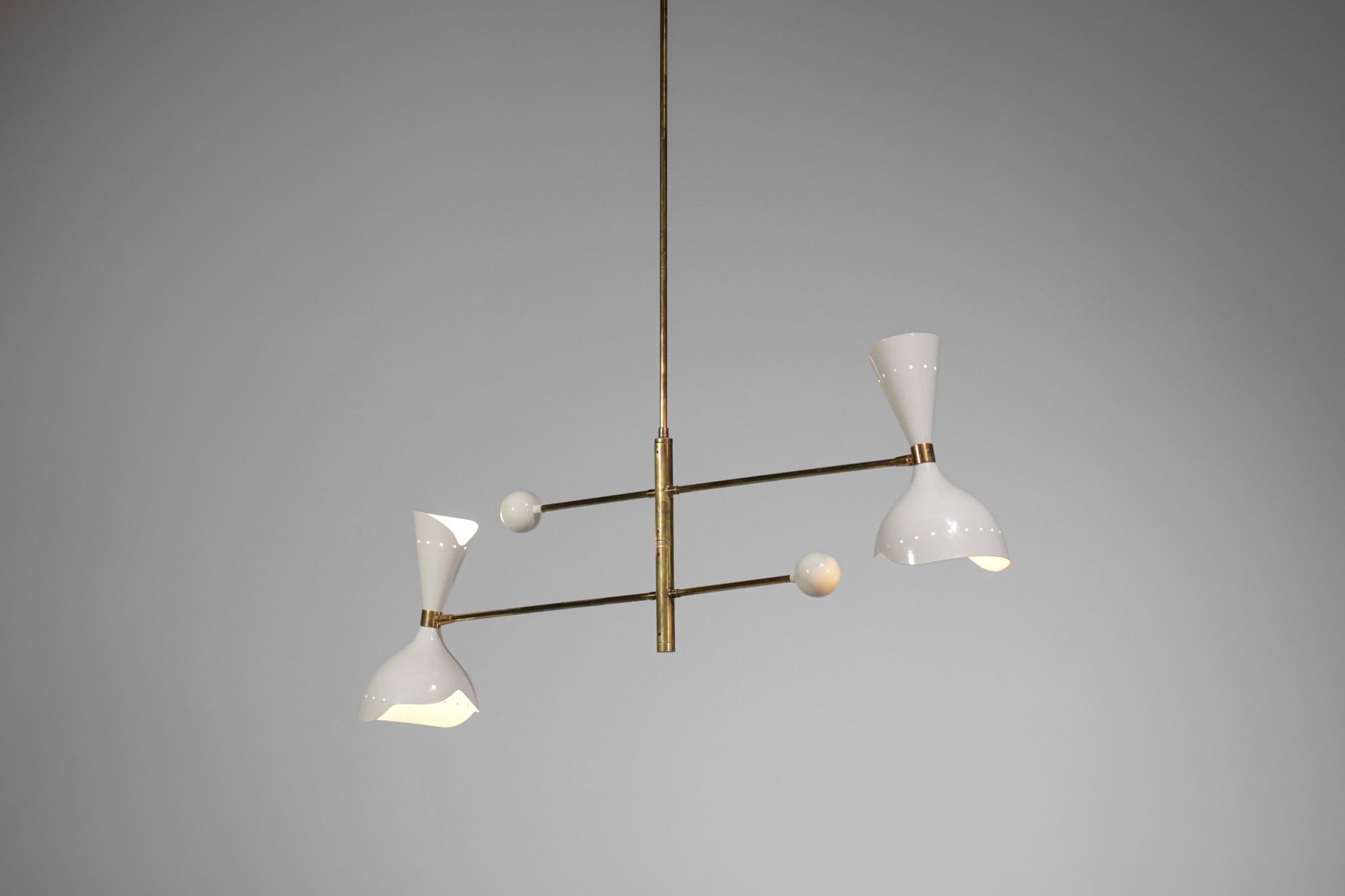 Modern Italian suspension lamp with original vintage design and a pendulum on each side, with the possibility to turn the arms 360 degrees. Structure and attachment cup in solid brass, shade in white lacquered metal. Recommended bulbs are E14.