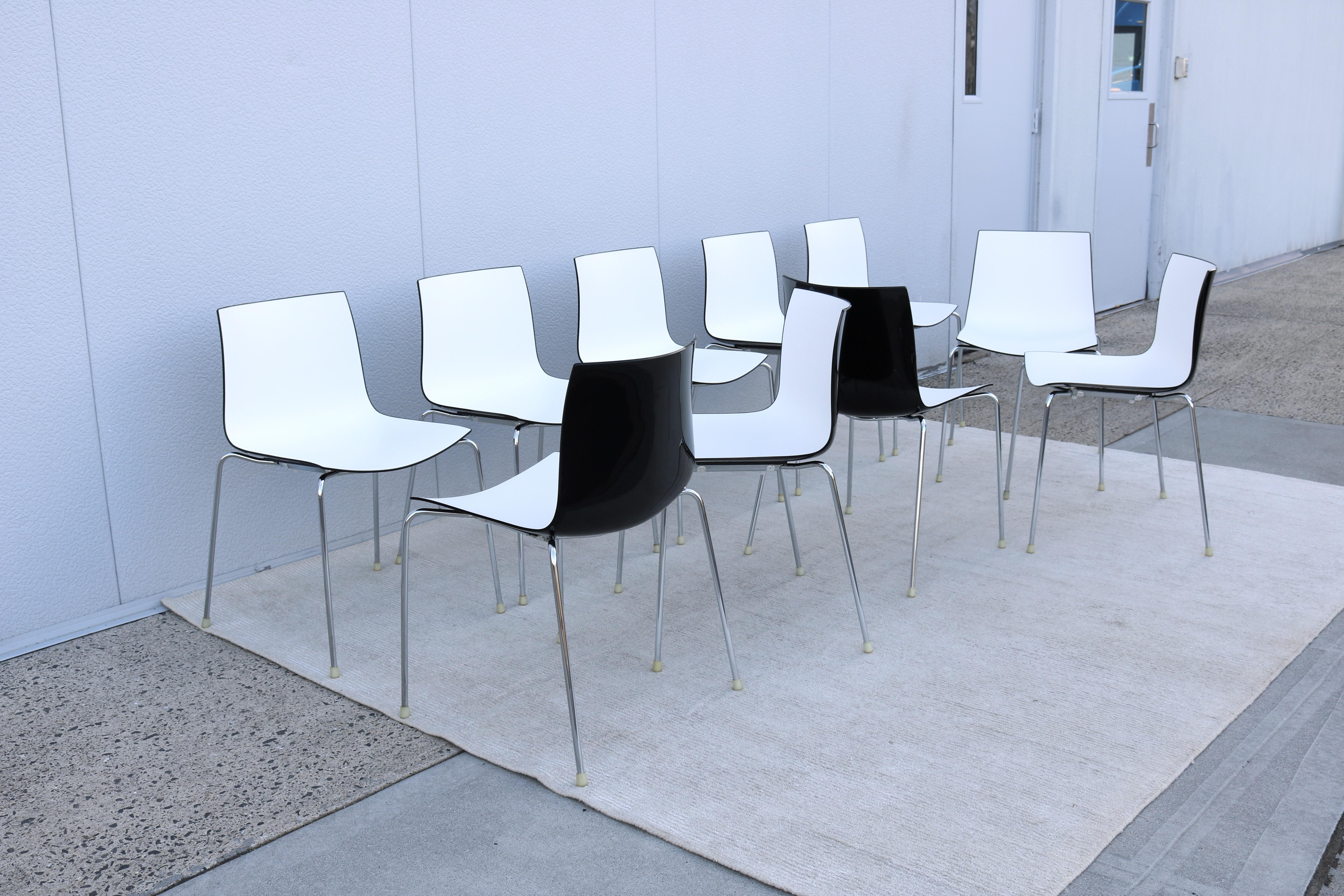 Moderne italienische Lievore Altherr Molina für Arper Catifa Esszimmerstühle – 10er-Set im Angebot 3