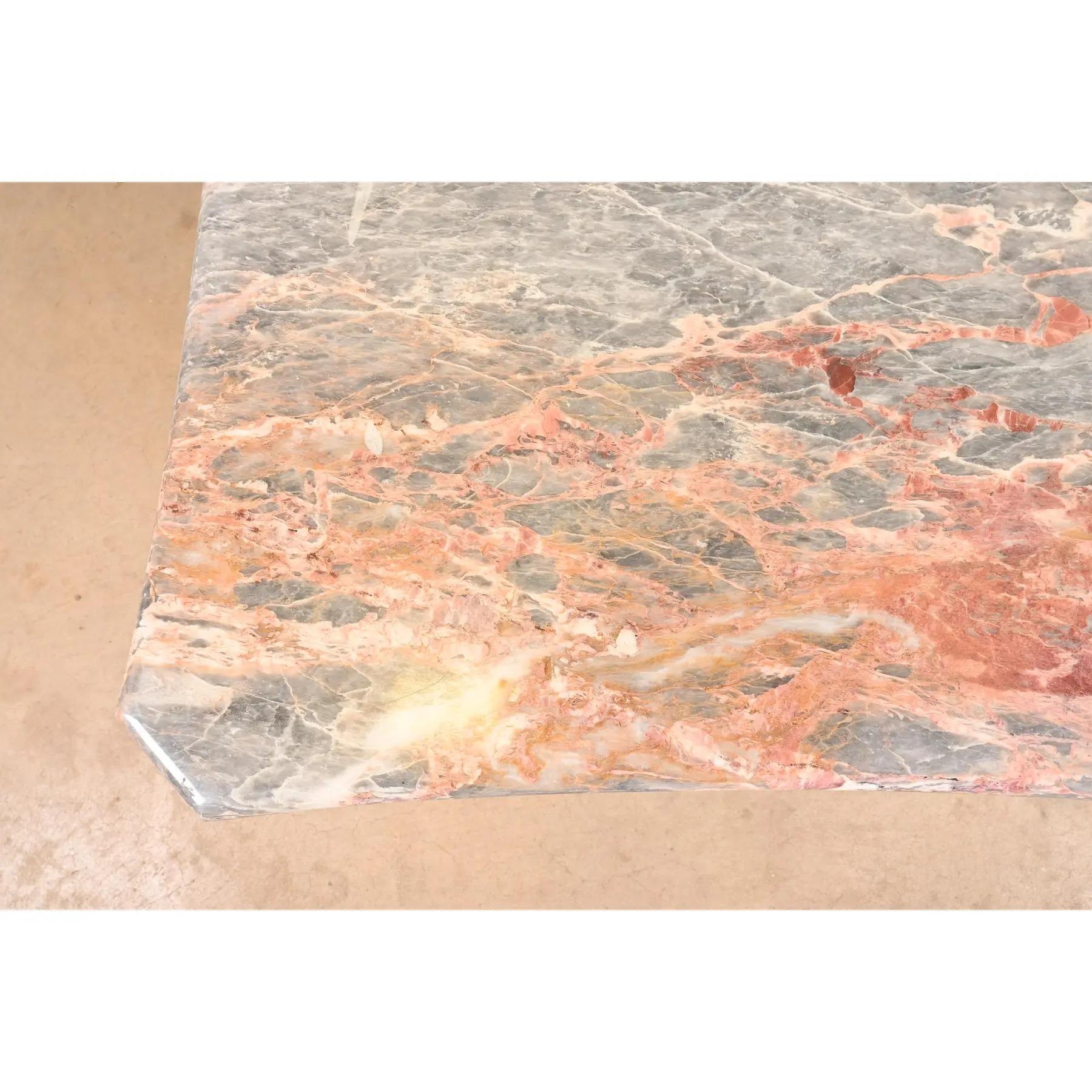 Table de salle à manger italienne moderne à piédestal en marbre à la manière d'Ello, vers les années 1970 en vente 2
