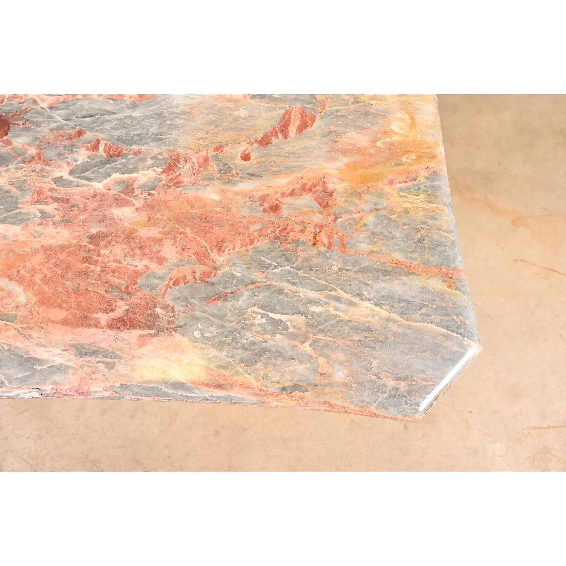 Table de salle à manger italienne moderne à piédestal en marbre à la manière d'Ello, vers les années 1970 en vente 3