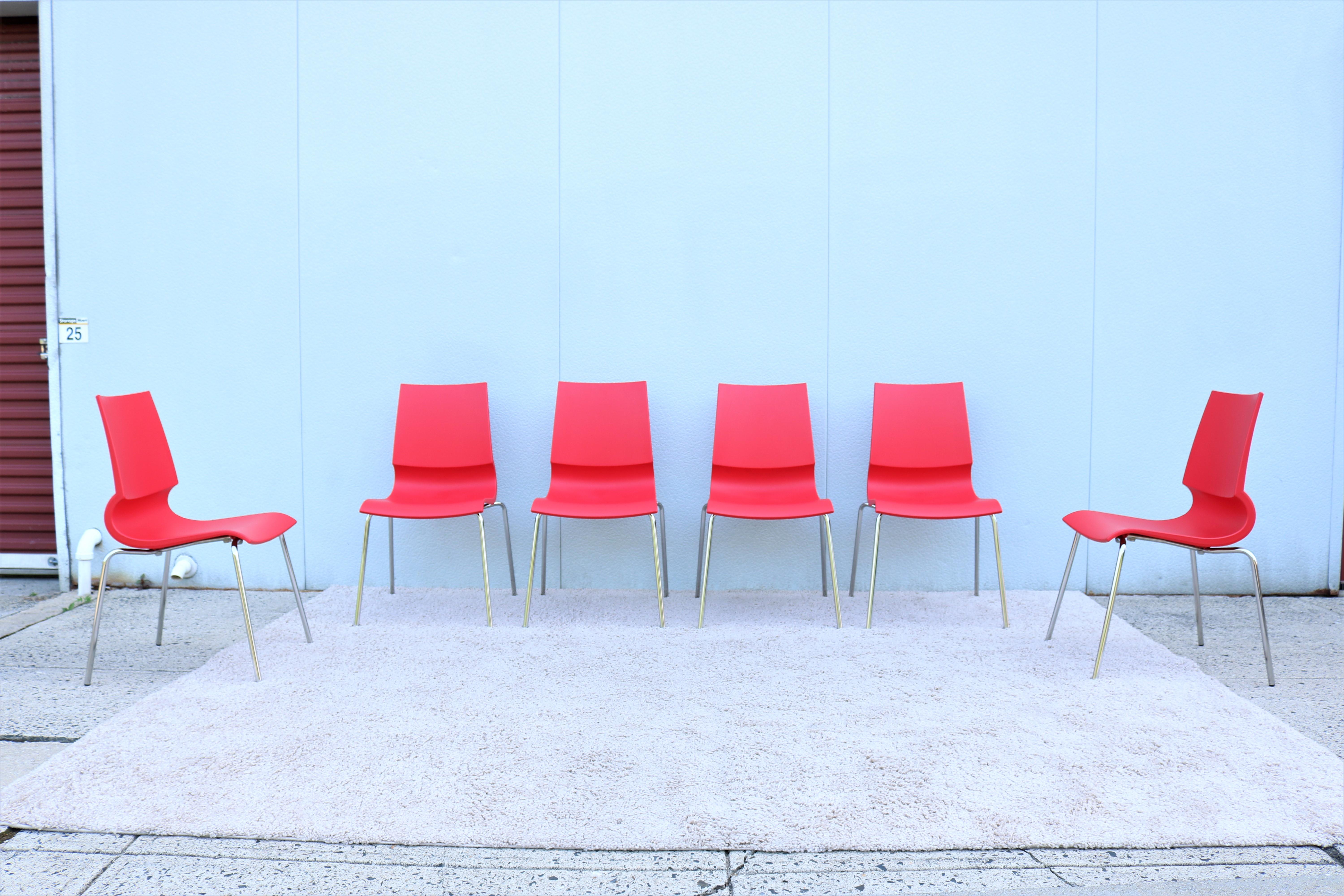 Moderne italienische Red Ricciolina-Esszimmerstühle, Marco Maran für Maxdesign, 8er-Set im Angebot 2