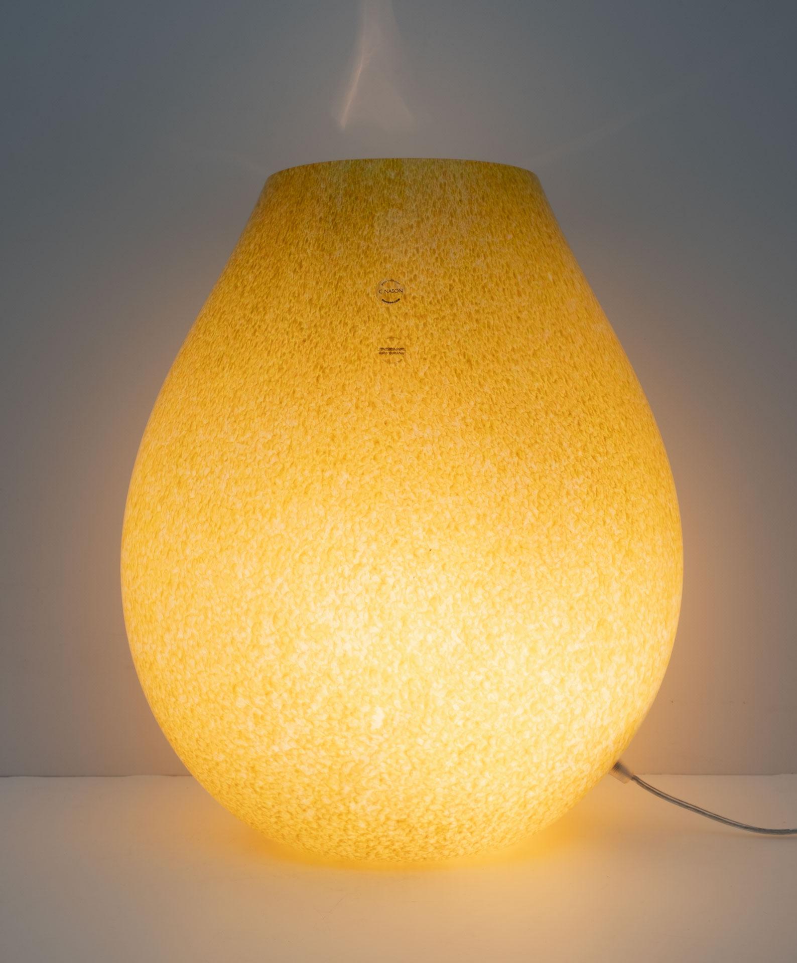 Modern Italian Murano glass table lamp 