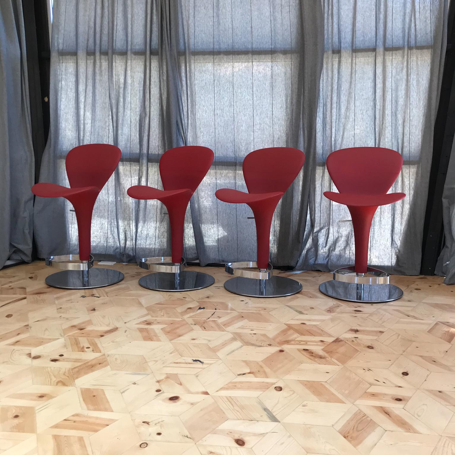 Italy Four Red Bar Stools by Tonin Casa Oslo Petal Freeform adjustable height In Good Condition In Chula Vista, CA