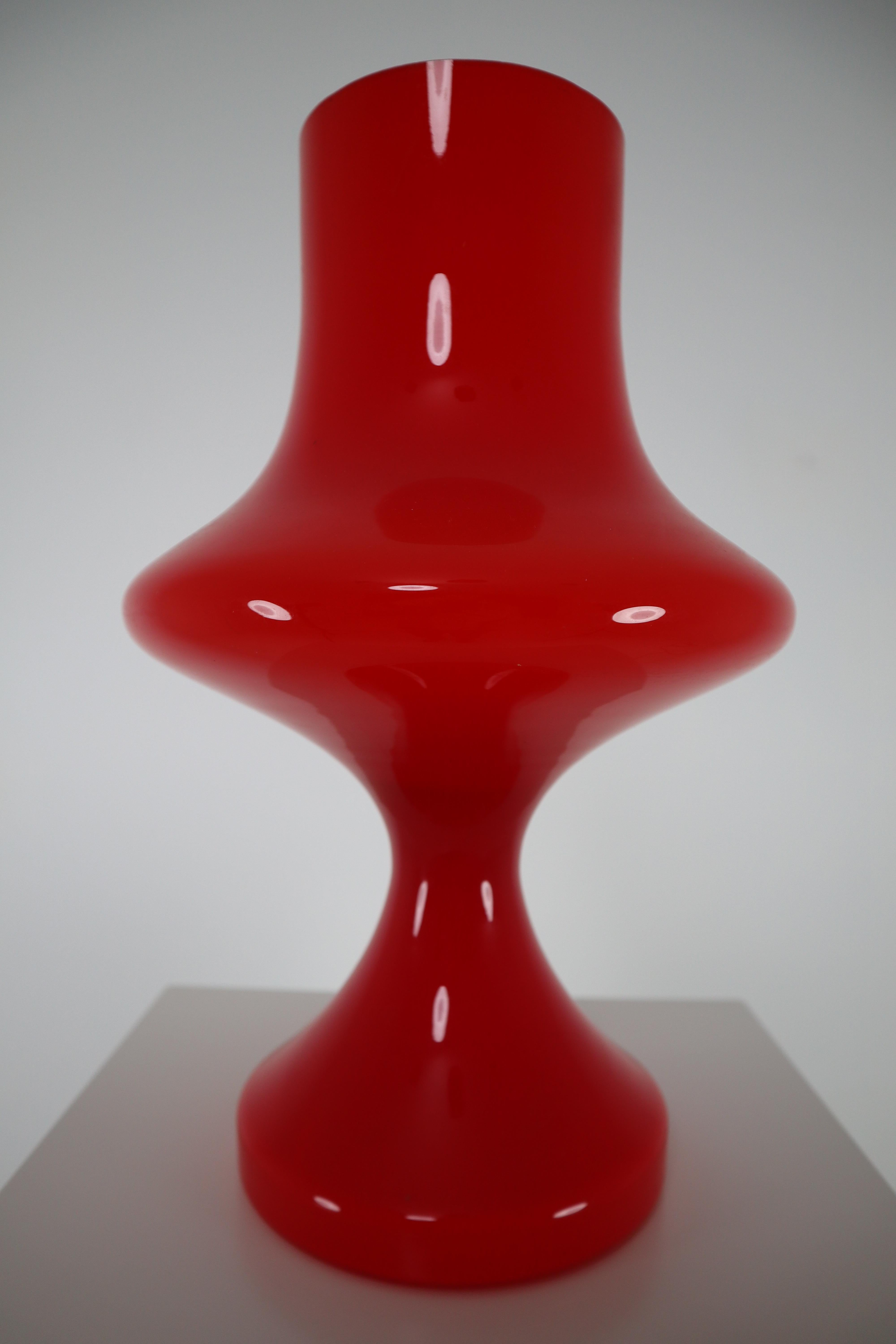 Modern Italian Red Table Lamp in Glass, 1970s 1