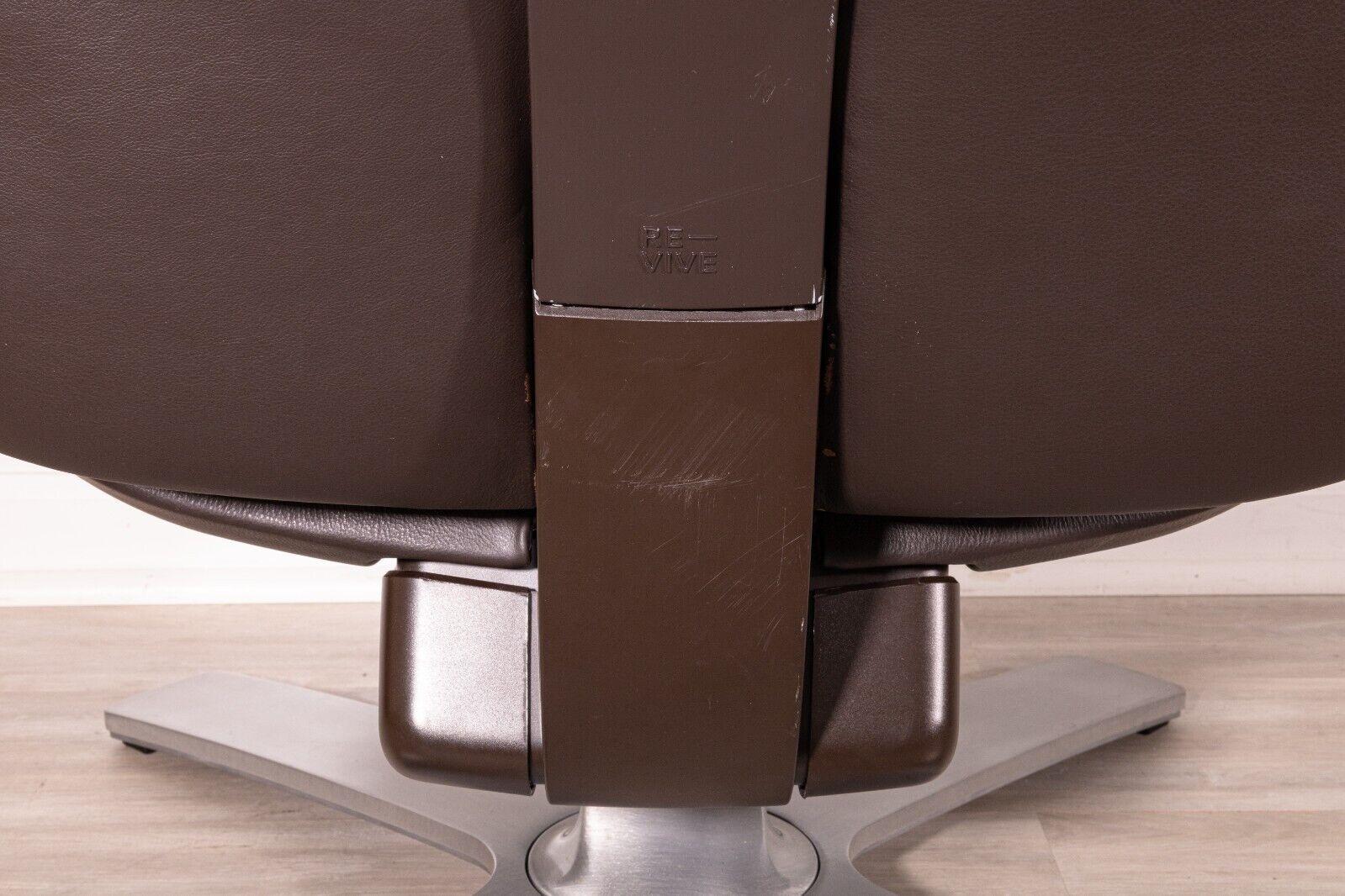 Modern Italian Revive Lounge Chair and Ottoman by Natuzzi Italia Furniture 5