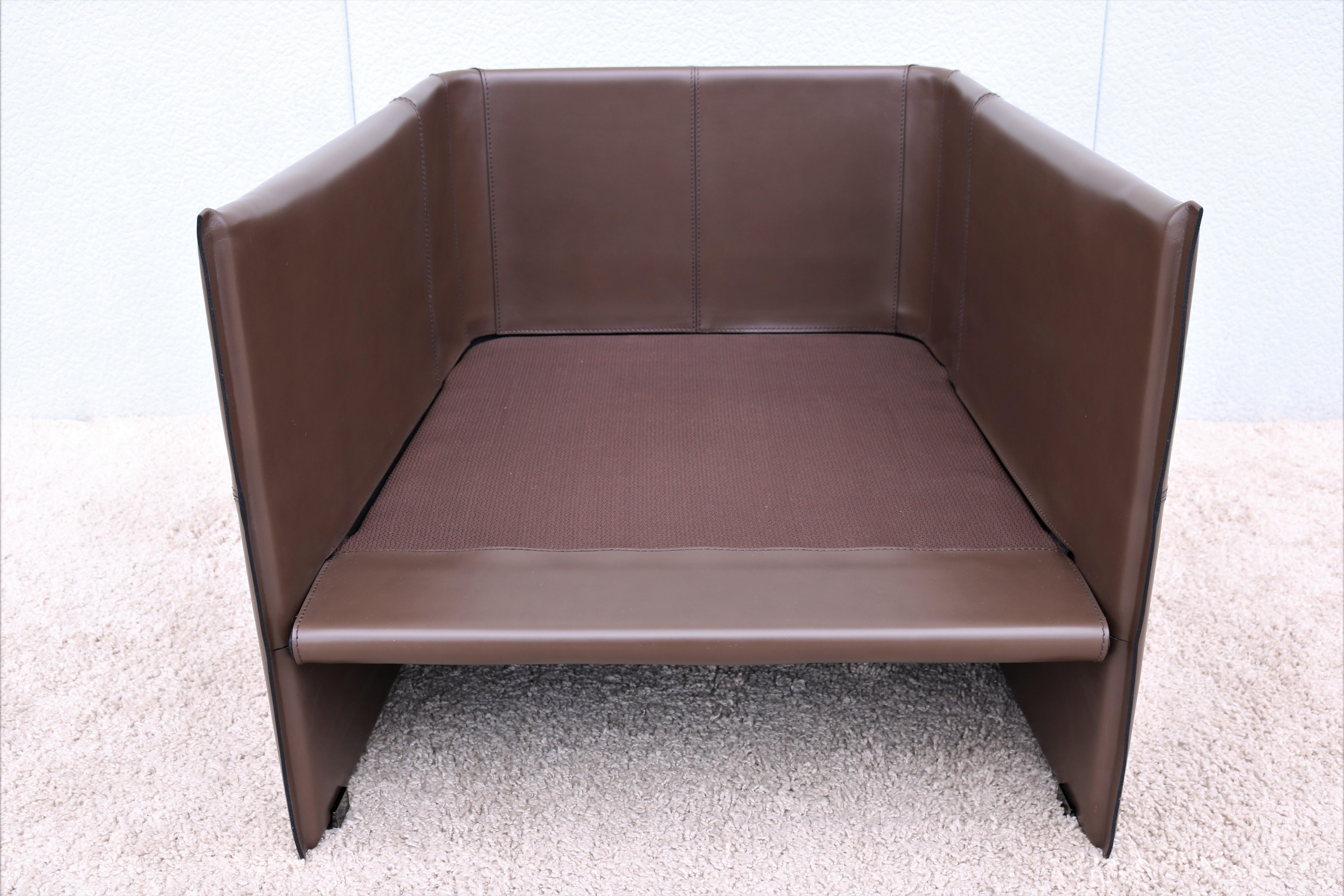 Modern Italian Rodolfo Dordoni for Minotti Brown Leather Luggage Armchair Lounge For Sale 14