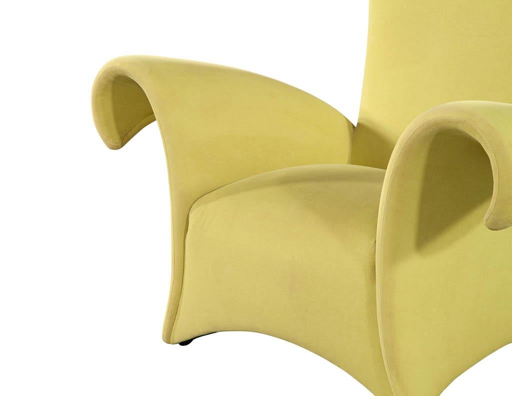 Late 20th Century Modern Italian Sculptural Lounge Arm Chair