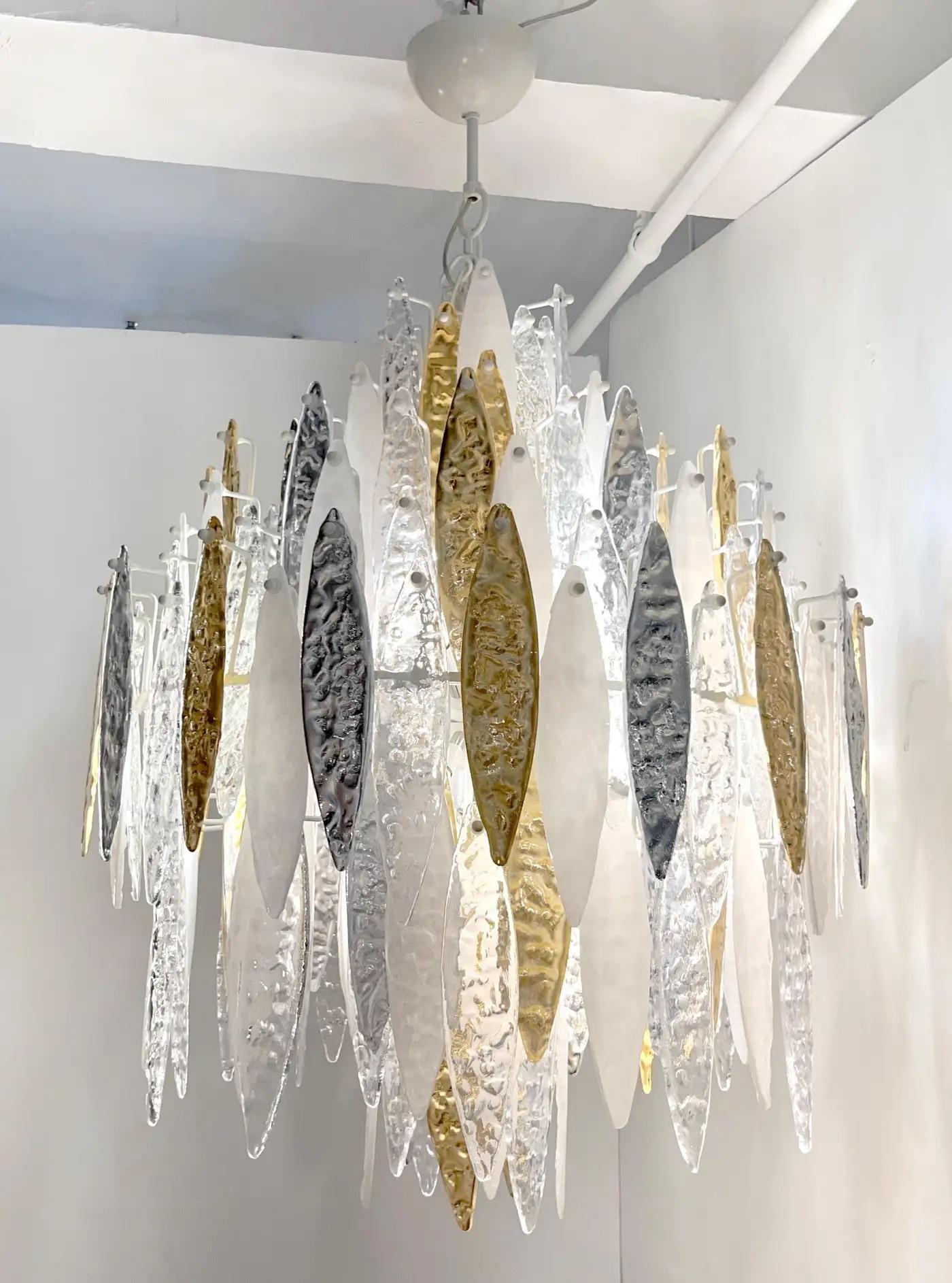 Modern Italian Silver Gold Frosted White Crystal Murano Glass Icicle Chandelier For Sale 3