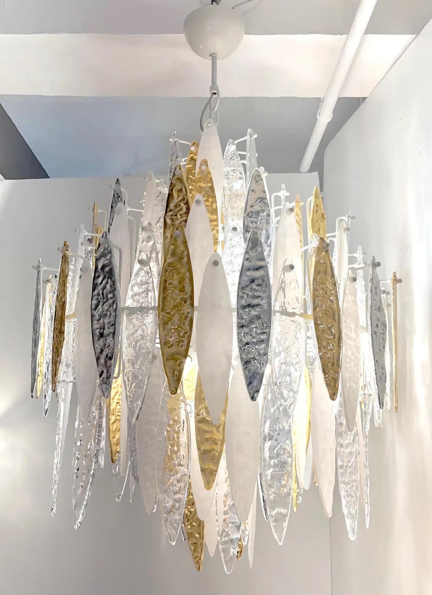 Modern Italian Silver Gold Frosted White Crystal Murano Glass Icicle Chandelier For Sale 8