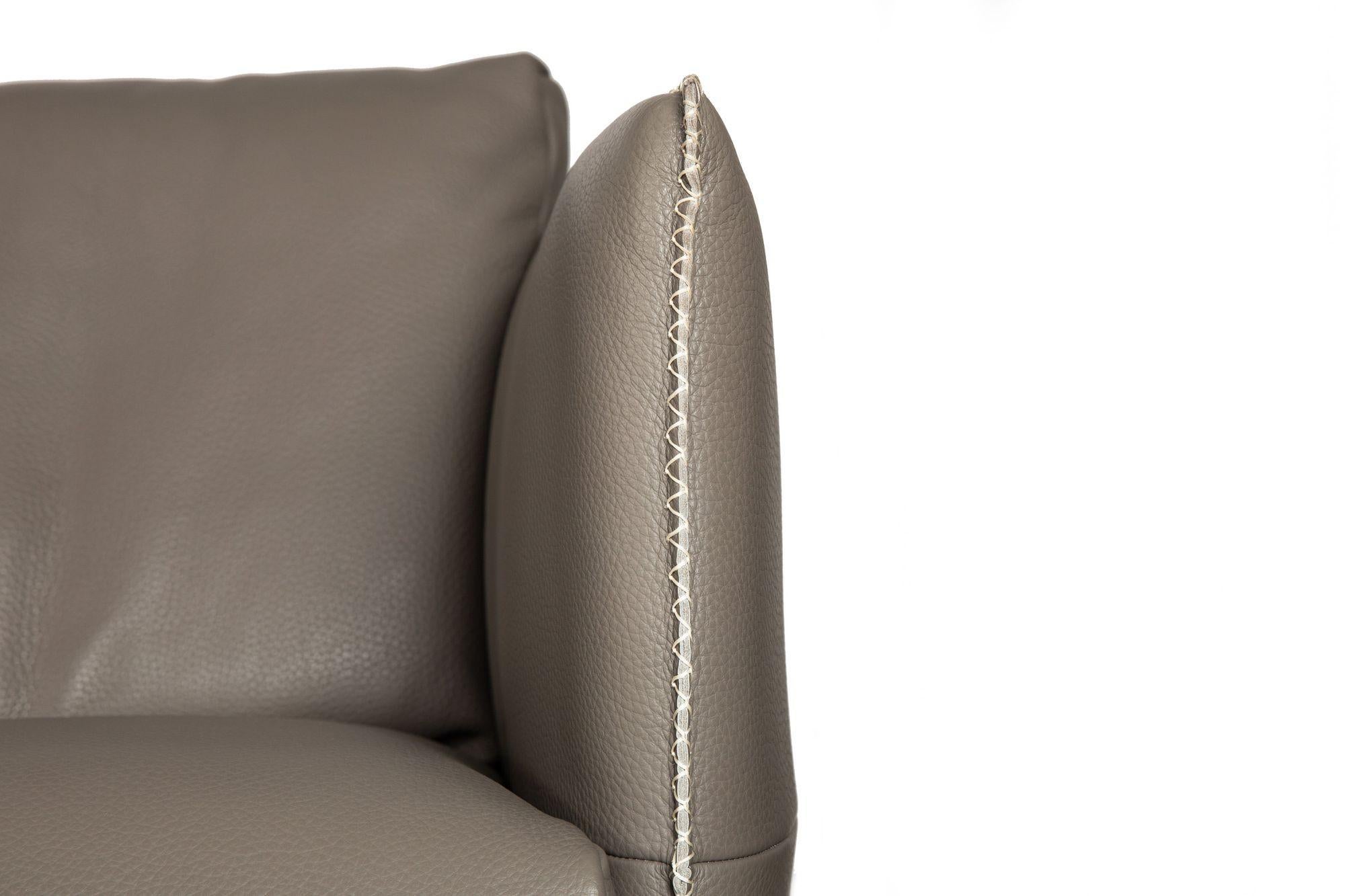 Modern Italian Stitched Leather “Alfred” Sofa by Gamma Arredamenti For Sale 14
