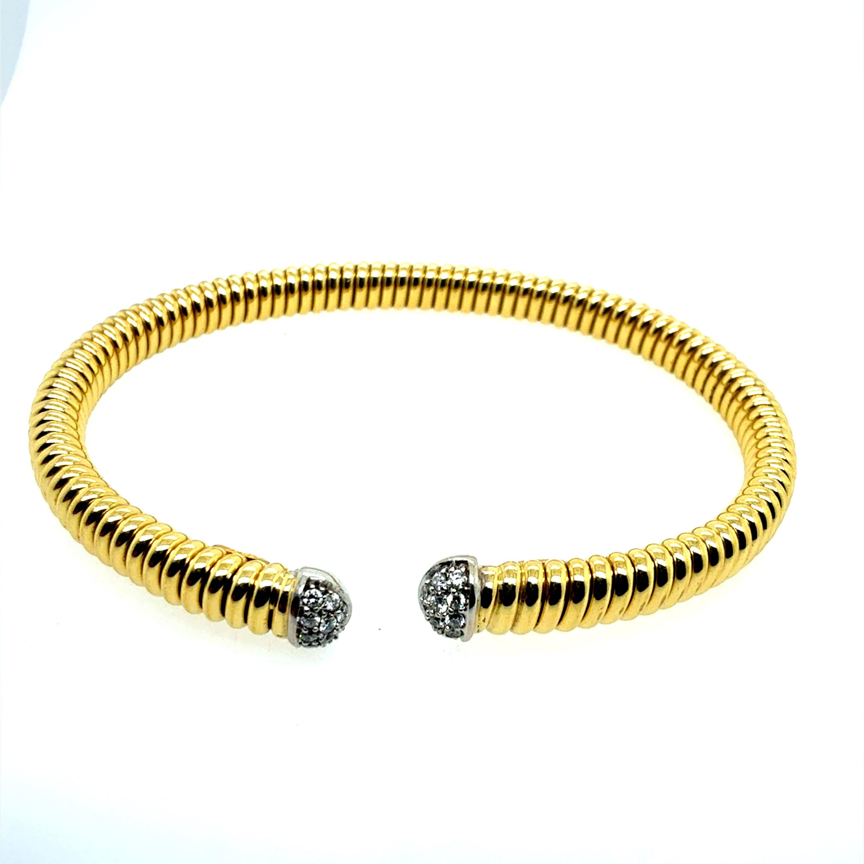 Modernes italienisches Dreifarbenarmband aus 18 Karat Gold mit 0,75 Karat Naturdiamanten von HERCO Damen im Angebot