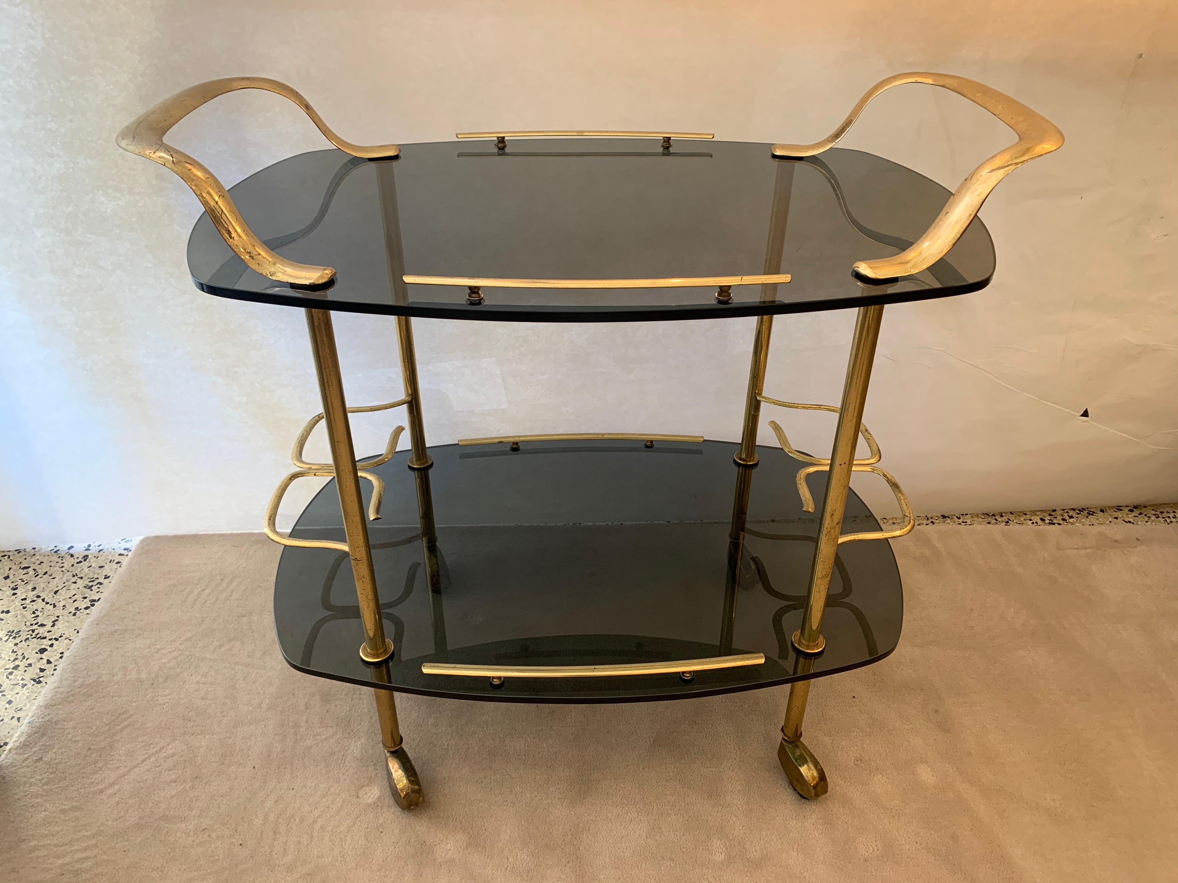 Modern Italian Vintage Brass and Glass Bar Cart 7