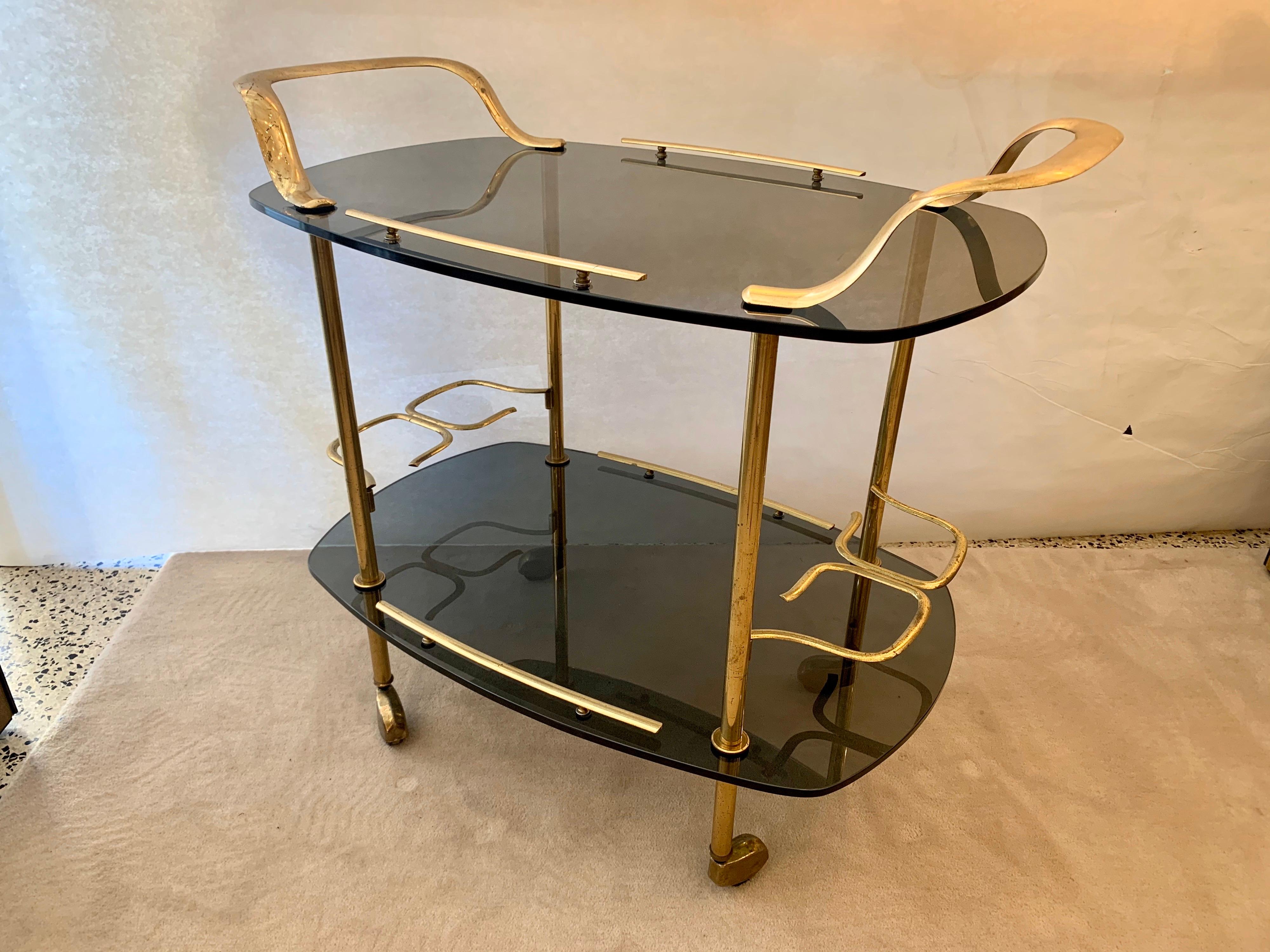 Modern Italian Vintage Brass and Glass Bar Cart 8