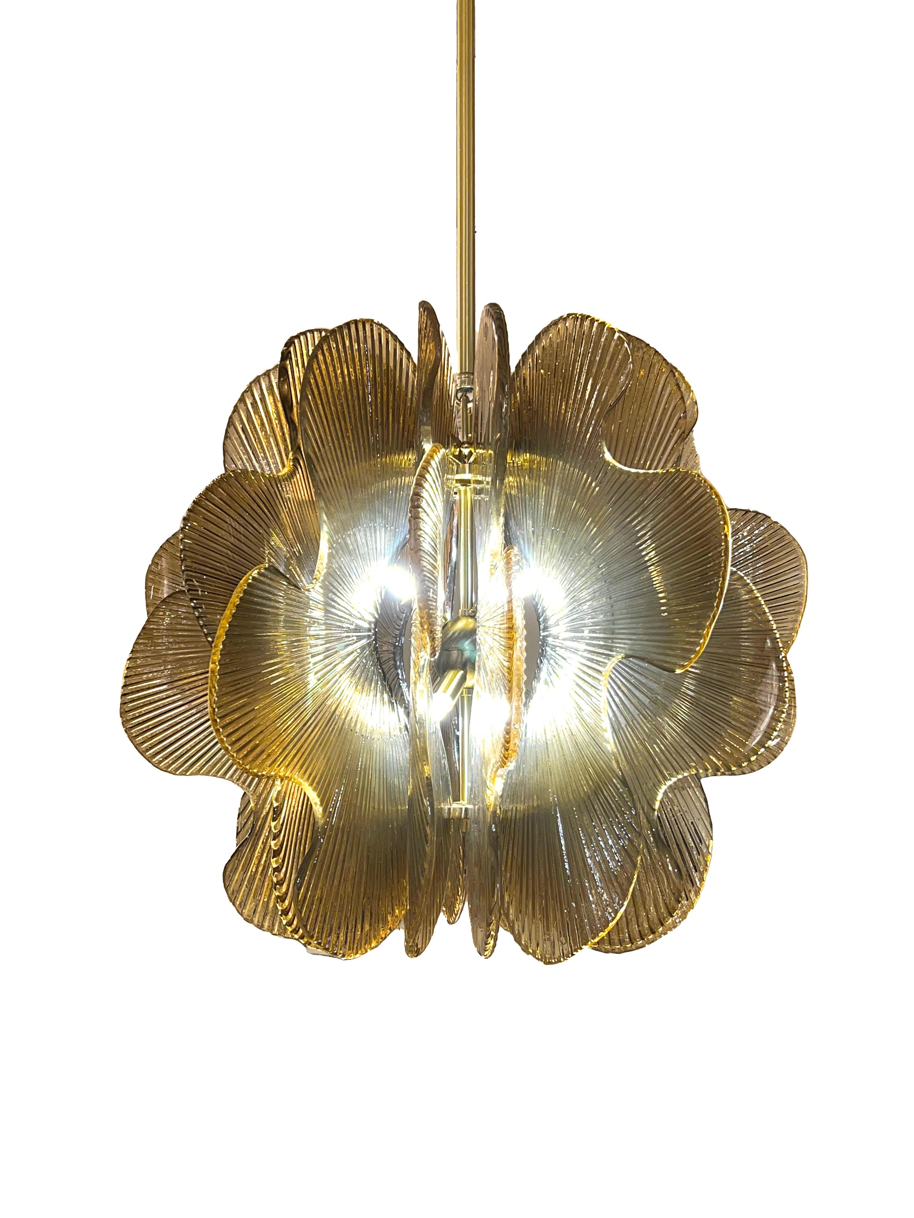 Modern Italian Wavy Beige Textured Murano Glass Satin Brass Pendant/Chandelier In New Condition For Sale In New York, NY