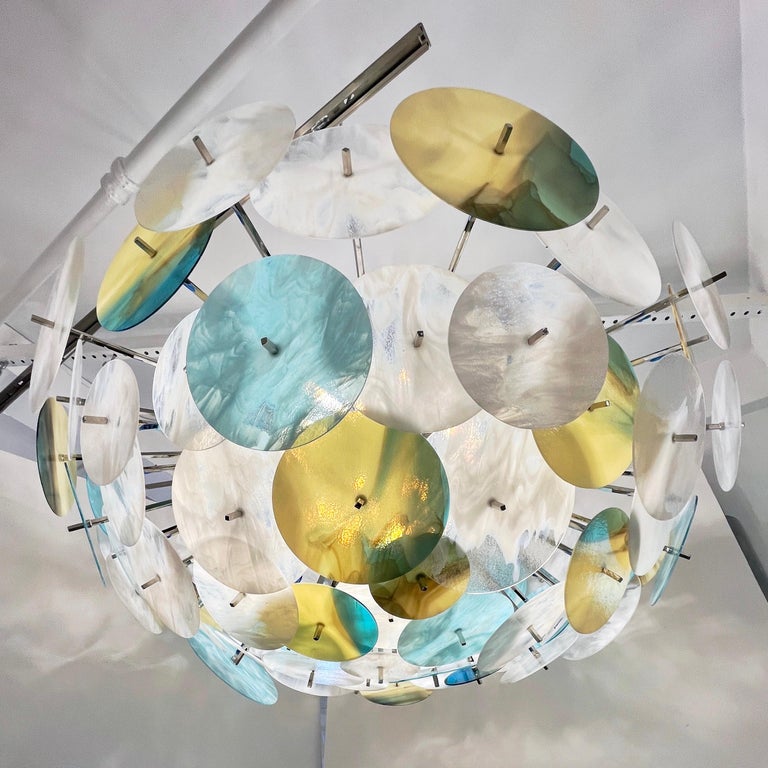 Scultura da tavolo in vetro di Murano Nodo d'amore in vetro nero, bianco e tra