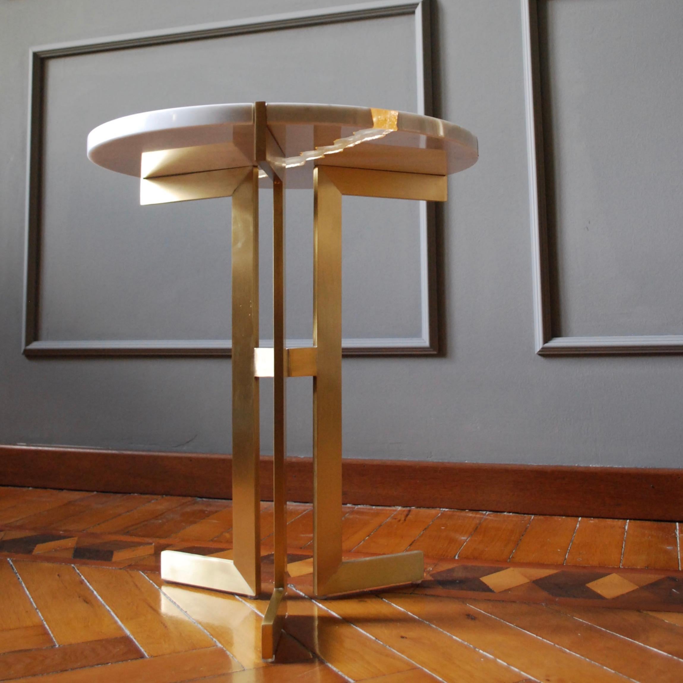 Modern Italian White Marble Gold Resin Split Side Table on Satin Brass Tripod 2